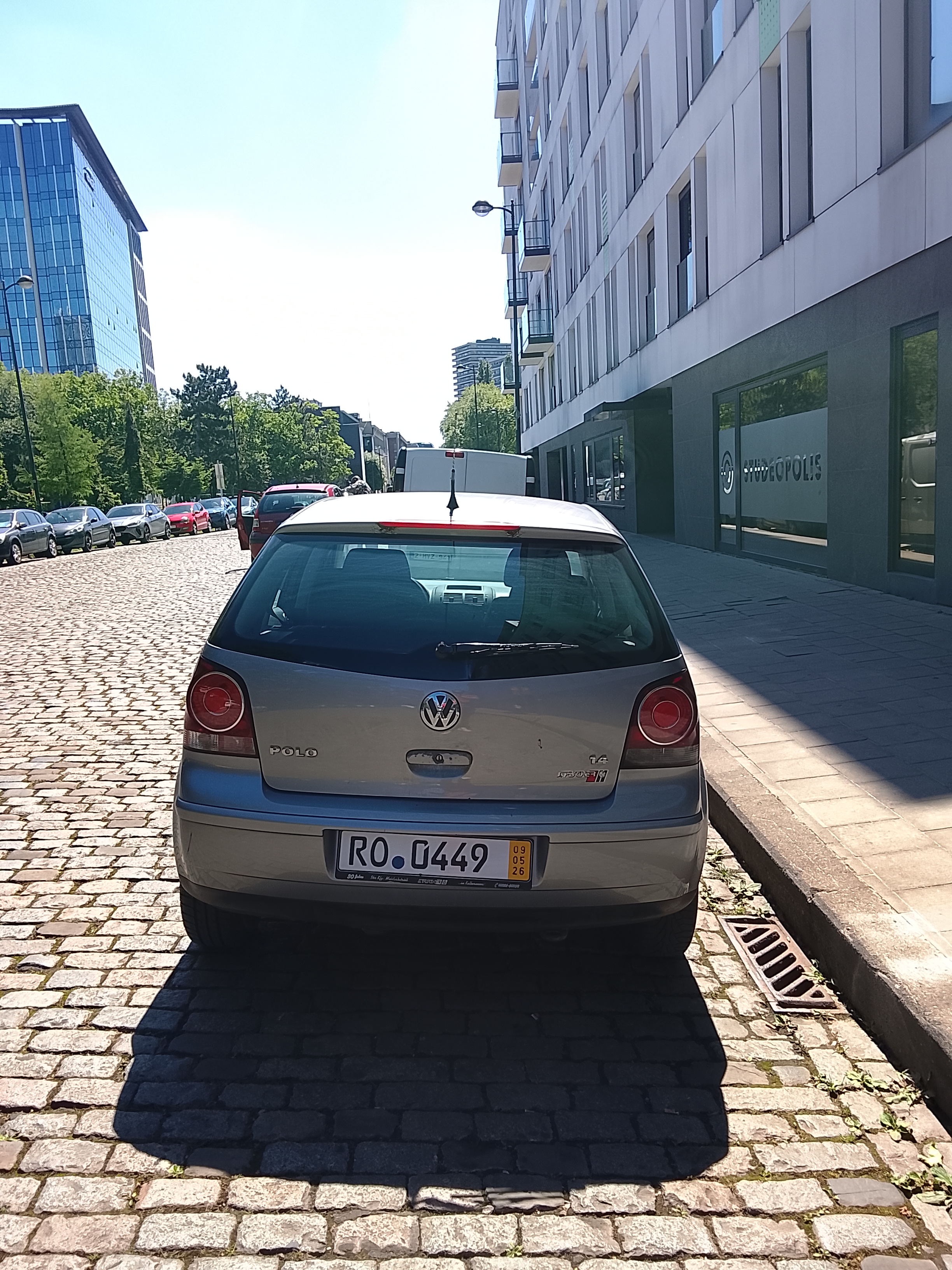 Volkswagen Polo IV (2) 1.4 75 CARAT 5P