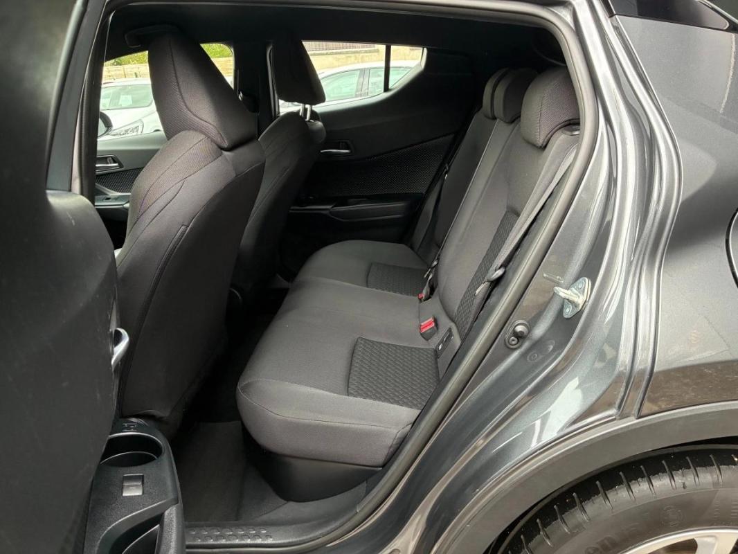 Toyota C-hr 1.8 HSD 122H 100 FULL-HYBRID DYNAMIC | 1ERE MAIN FR SUIVI COMPLET CAMERA DE RECUL |02