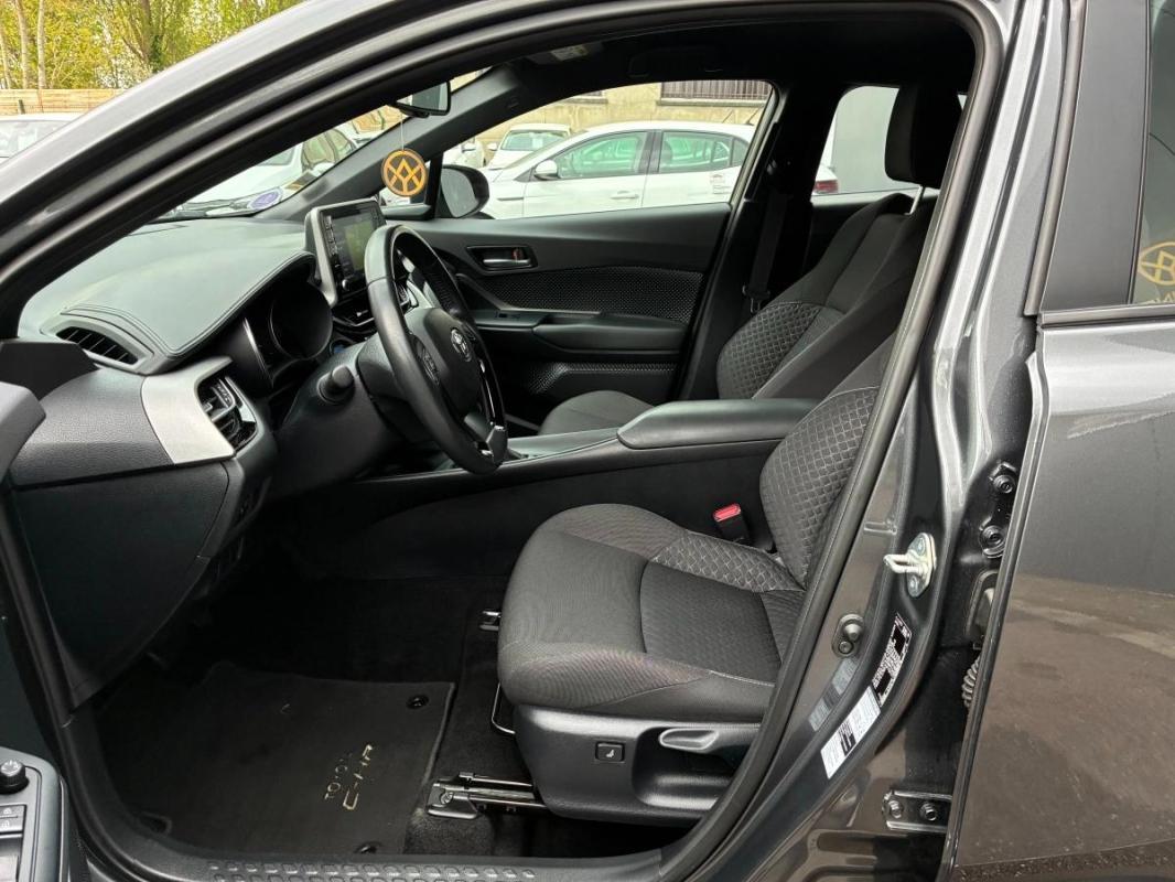 Toyota C-hr 1.8 HSD 122H 100 FULL-HYBRID DYNAMIC | 1ERE MAIN FR SUIVI COMPLET CAMERA DE RECUL |02