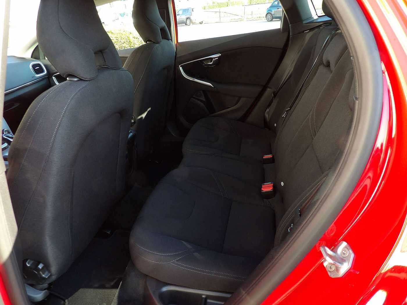 Volvo V40 V40 2.0 D2 - Front Assist - 1 ste eigenaar.