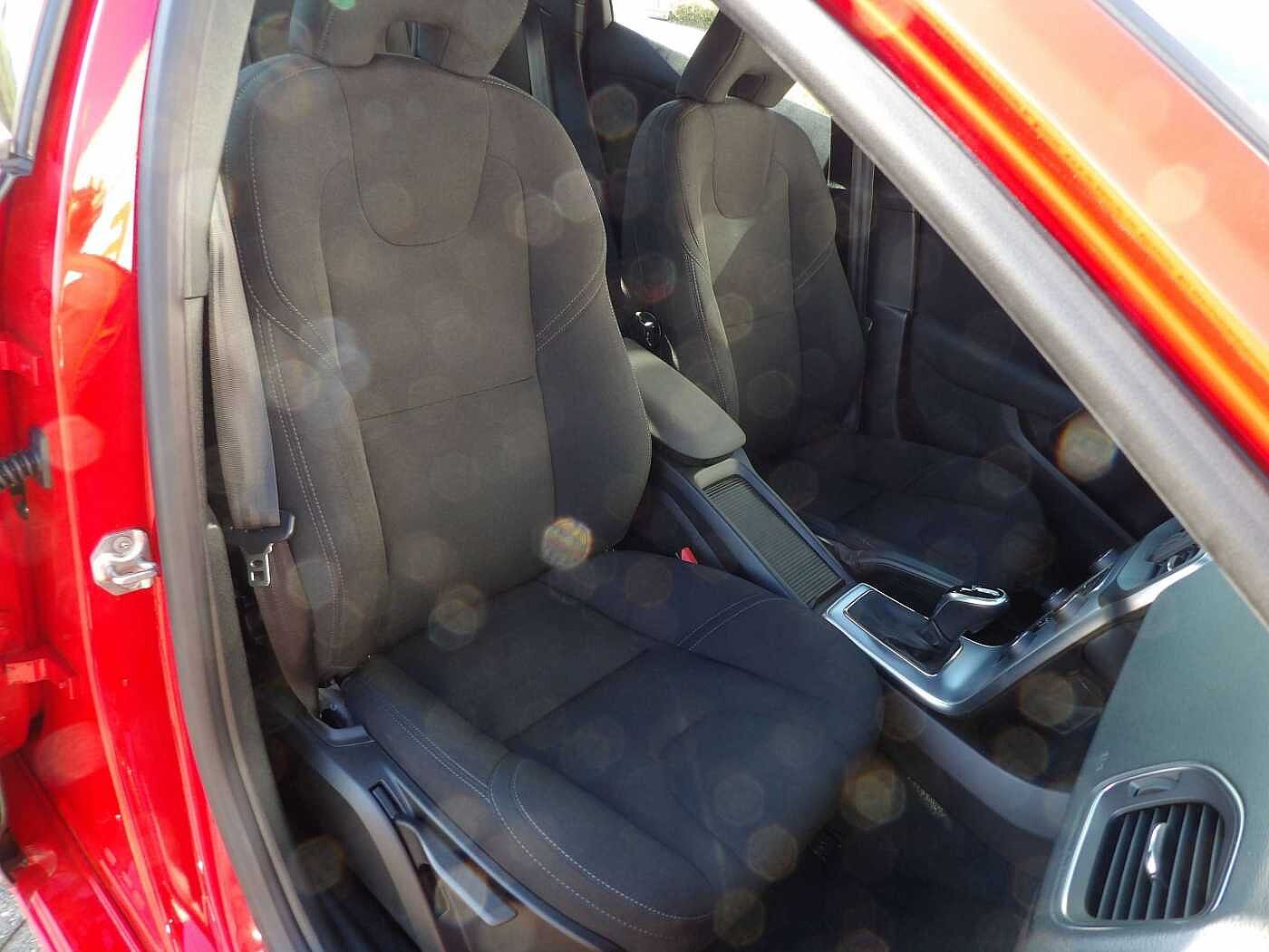 Volvo V40 V40 2.0 D2 - Front Assist - 1 ste eigenaar.