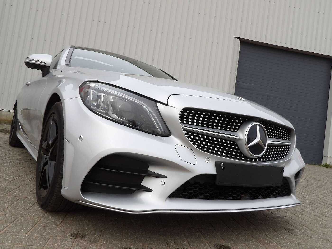 Mercedes-Benz C 200 Coupe AMG LINE Burmester seround - Opendak - Camera -  Facelift
