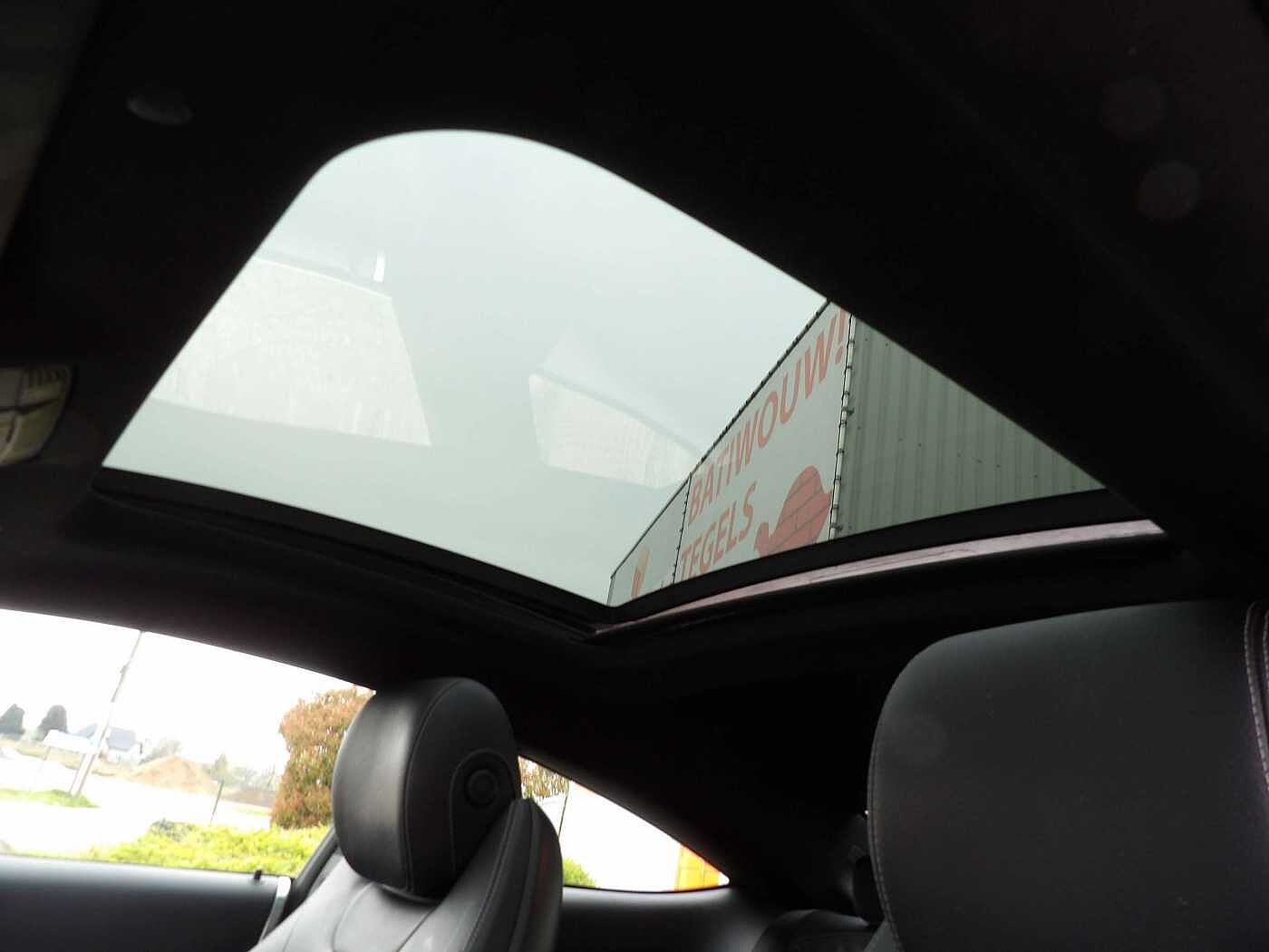 Mercedes-Benz C 200 Coupe AMG LINE Burmester seround - Opendak - Camera -  Facelift