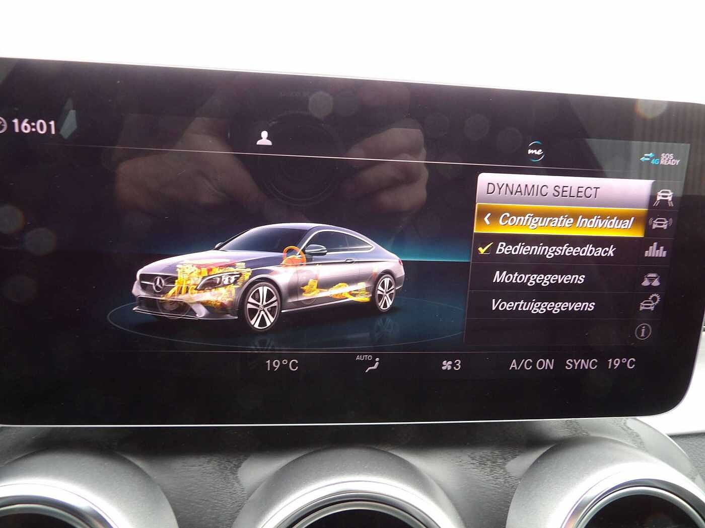 Mercedes-Benz C 200 Coupe AMG LINE Burmester seround - Opendak - Camera -  Facelift