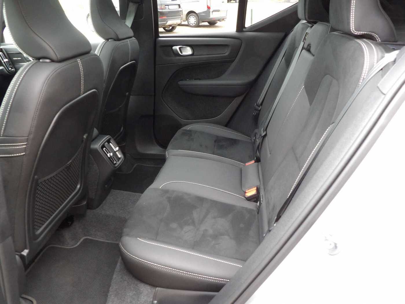 Volvo XC40 XC40 2.0 B3 MHEV Ultimate
