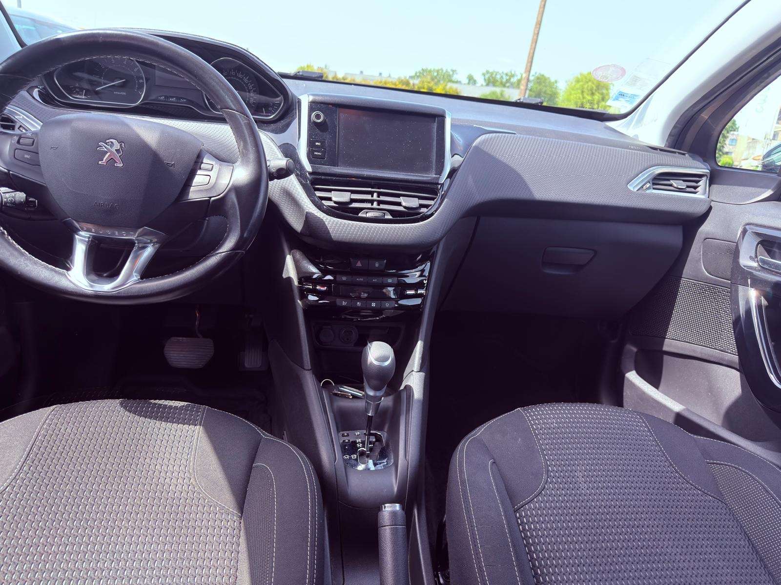 Peugeot 208 208 1.2 PureTech Allure S