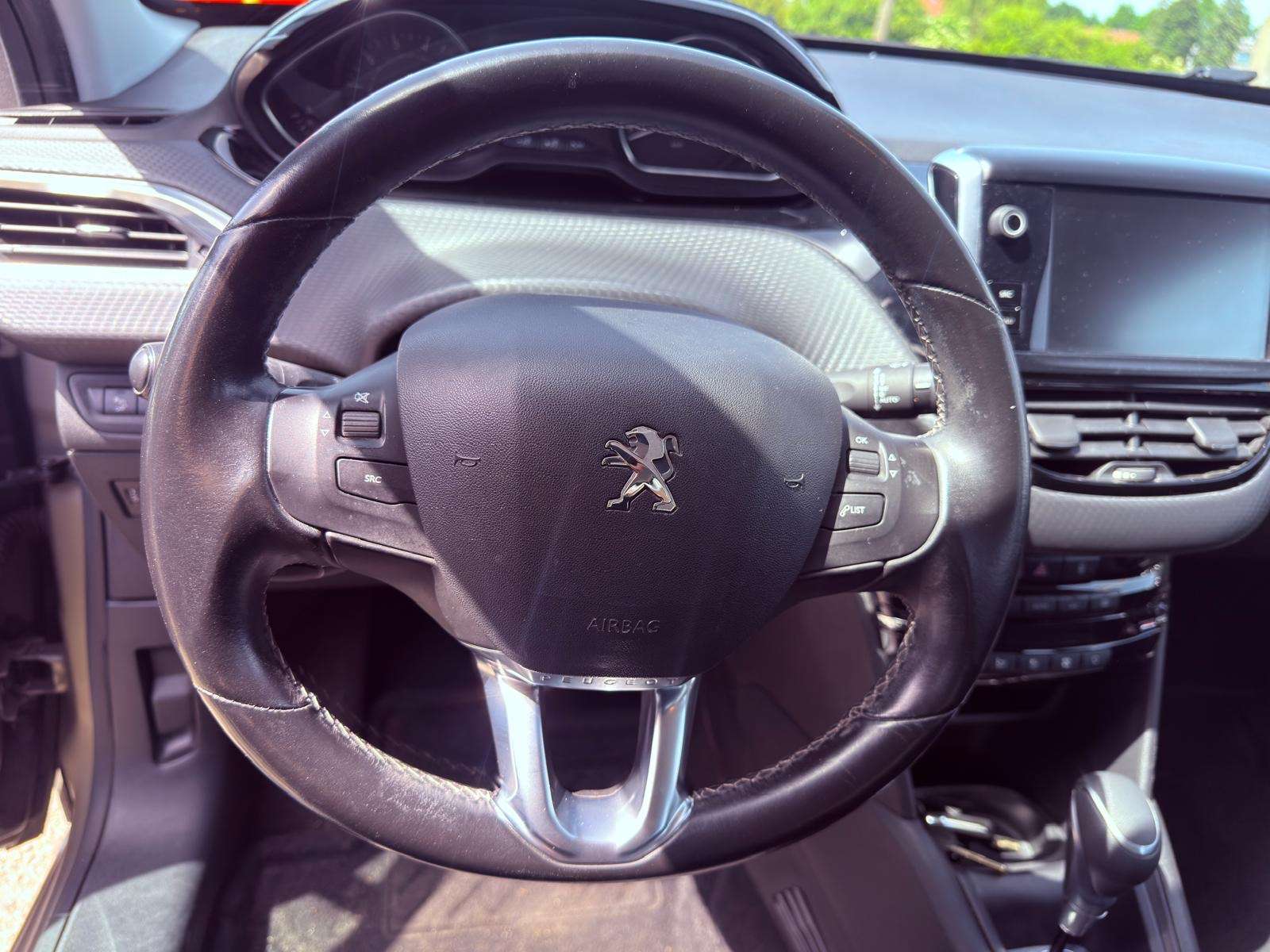 Peugeot 208 208 1.2 PureTech Allure S