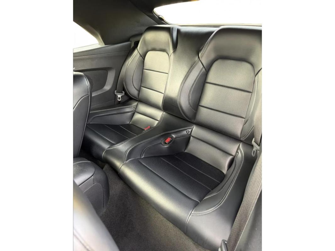 Ford Mustang Fastback 5.0 V8 Ti-VCT - 421 BVA COUPE GT