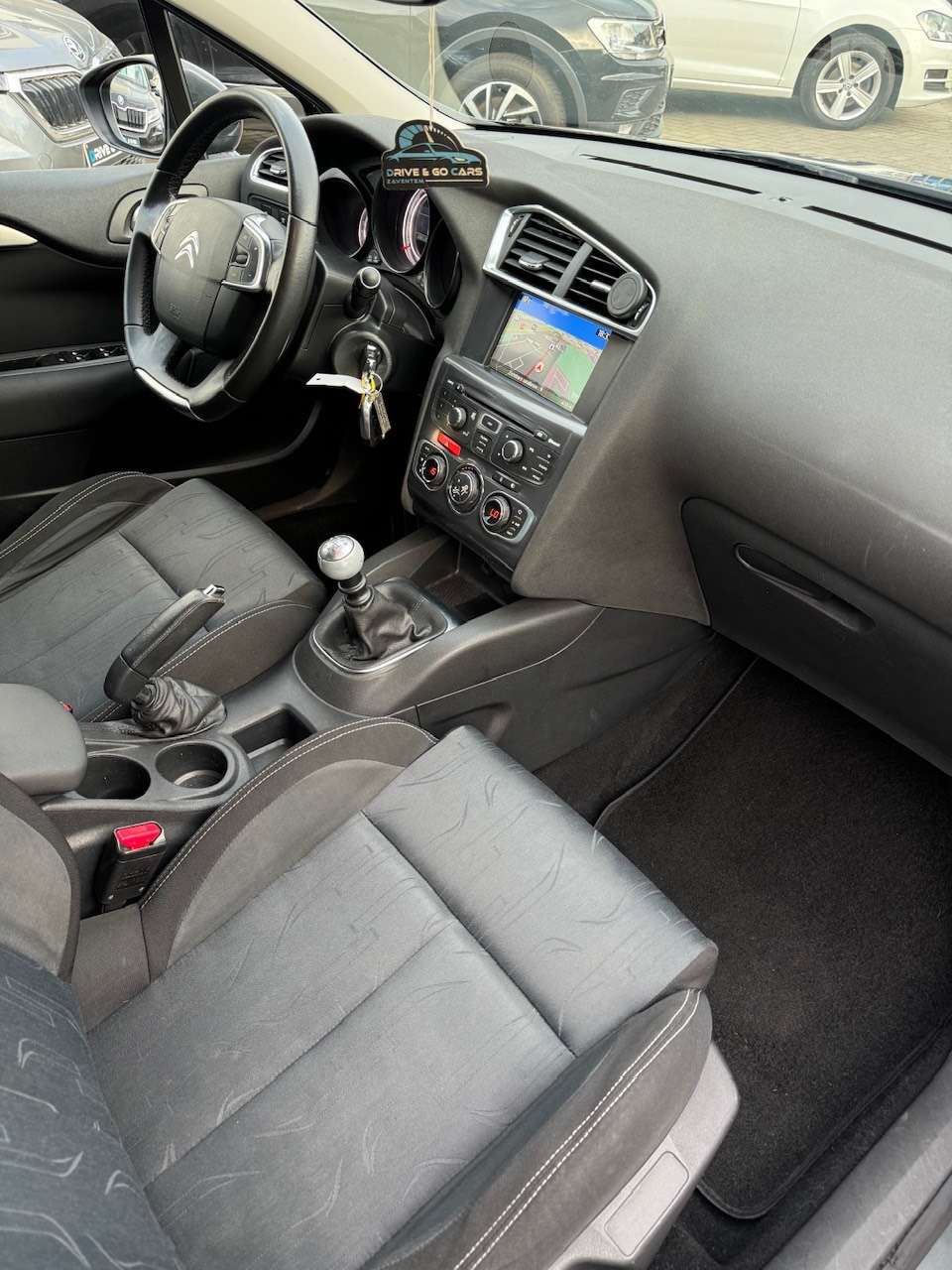 Citroen C4 1.6 HDi - Navi - Parkeersensoren