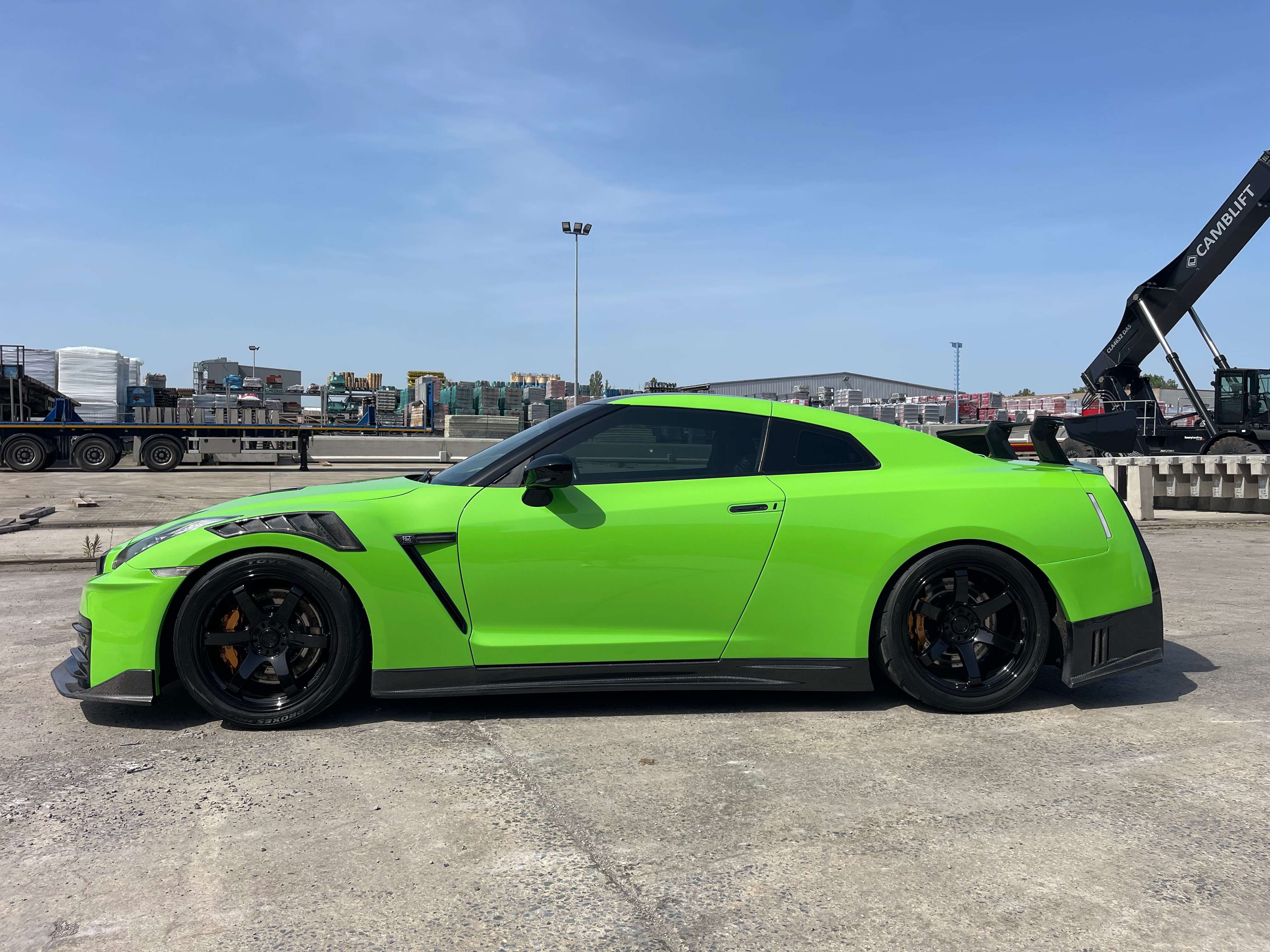 Nissan GT-R CUSTOM PAINT | CUSTOM INTERIOR