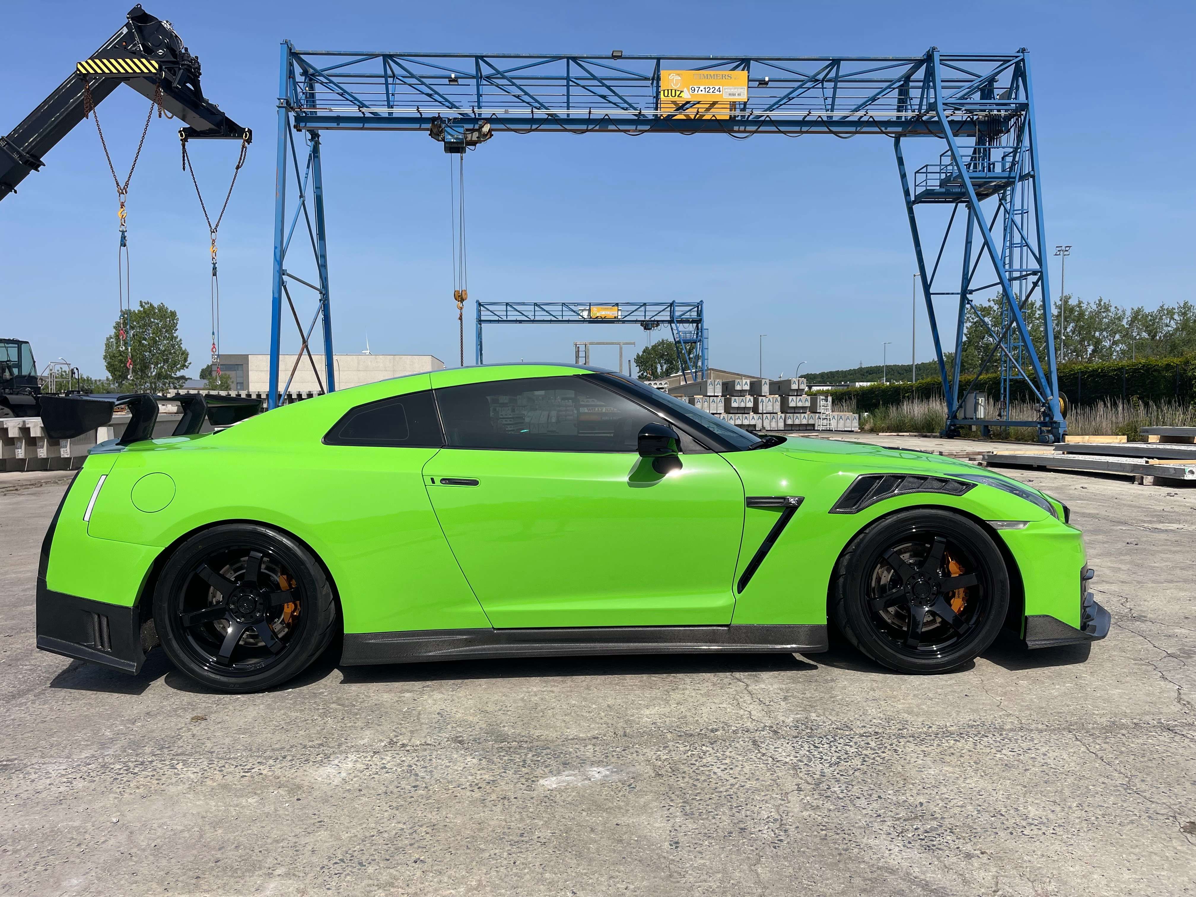 Nissan GT-R CUSTOM PAINT | CUSTOM INTERIOR