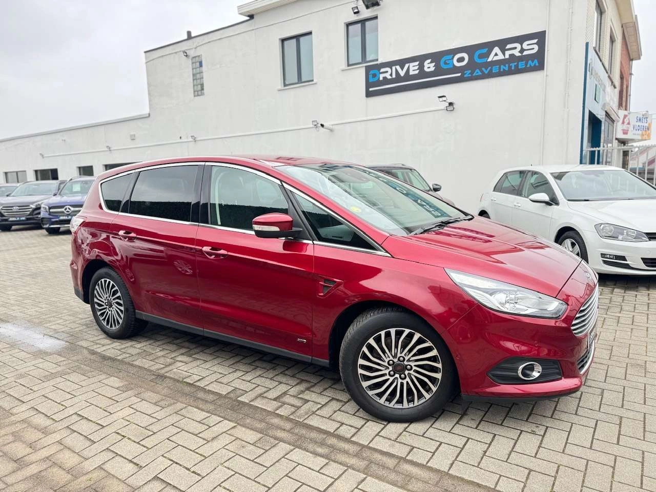 Ford S-Max 2.0 TDCi AWD Titanium (EU6.2)