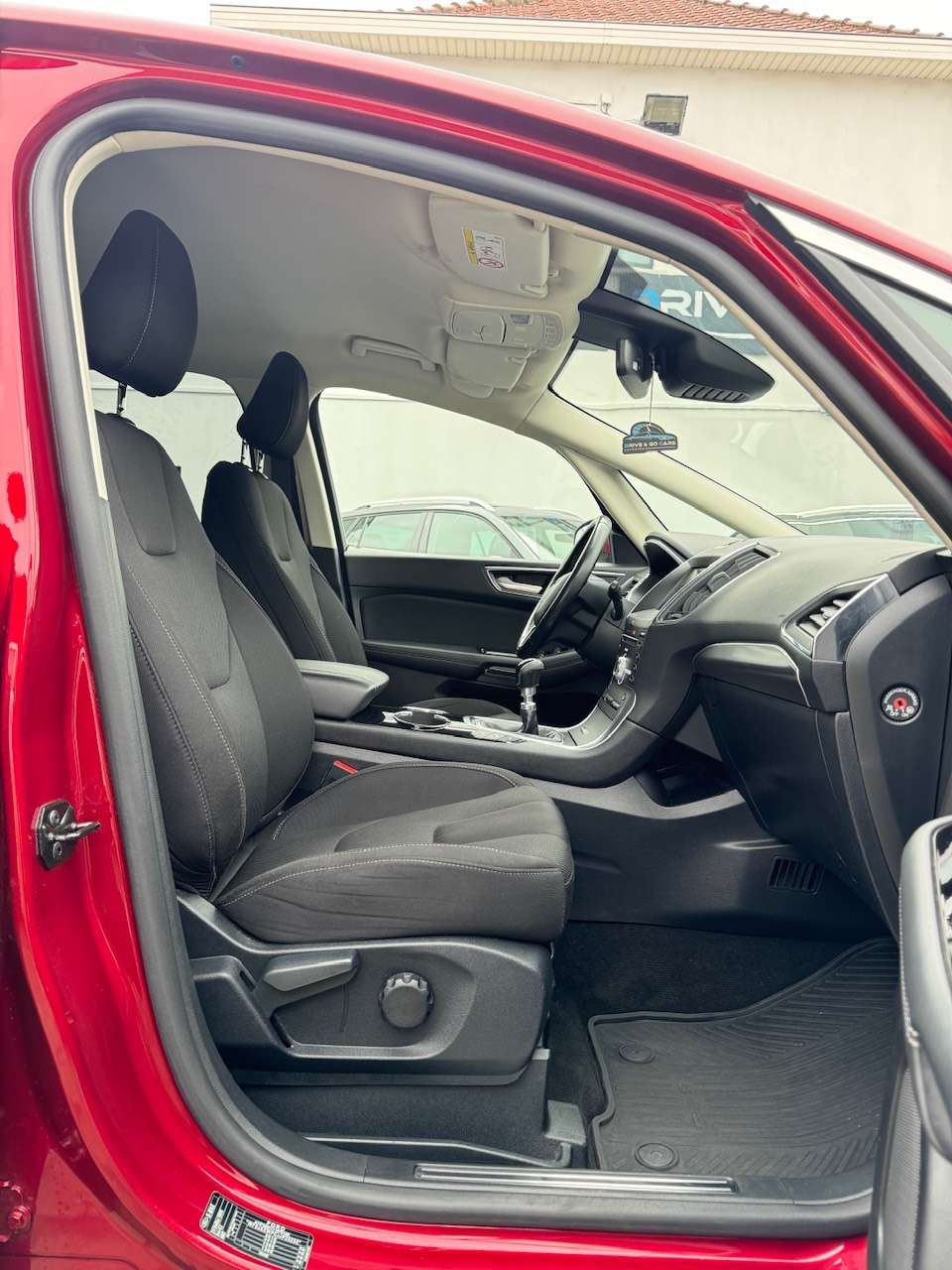 Ford S-Max 2.0 TDCi AWD Titanium (EU6.2)
