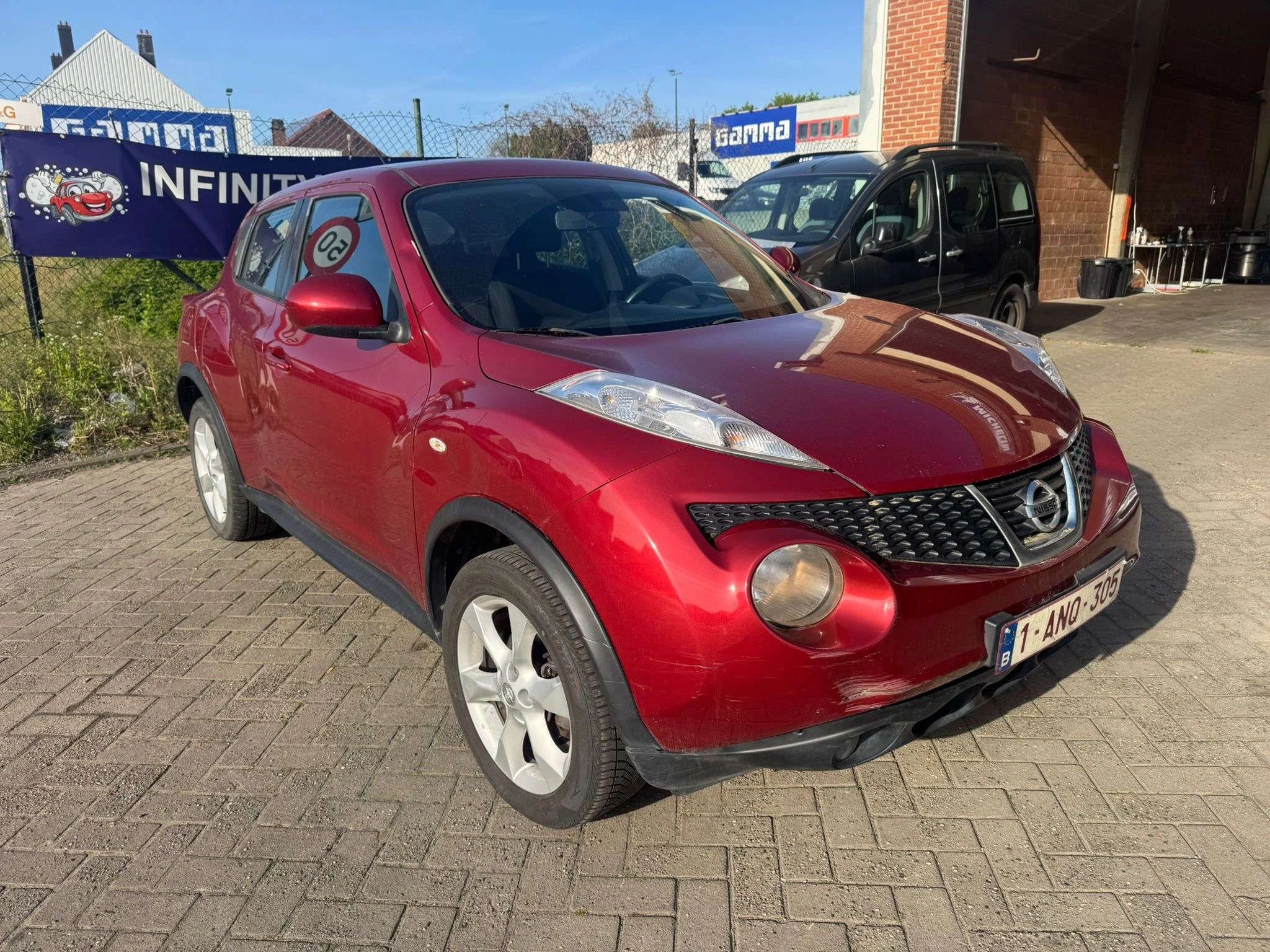 Nissan Juke Juke 1.6i Premiere Main