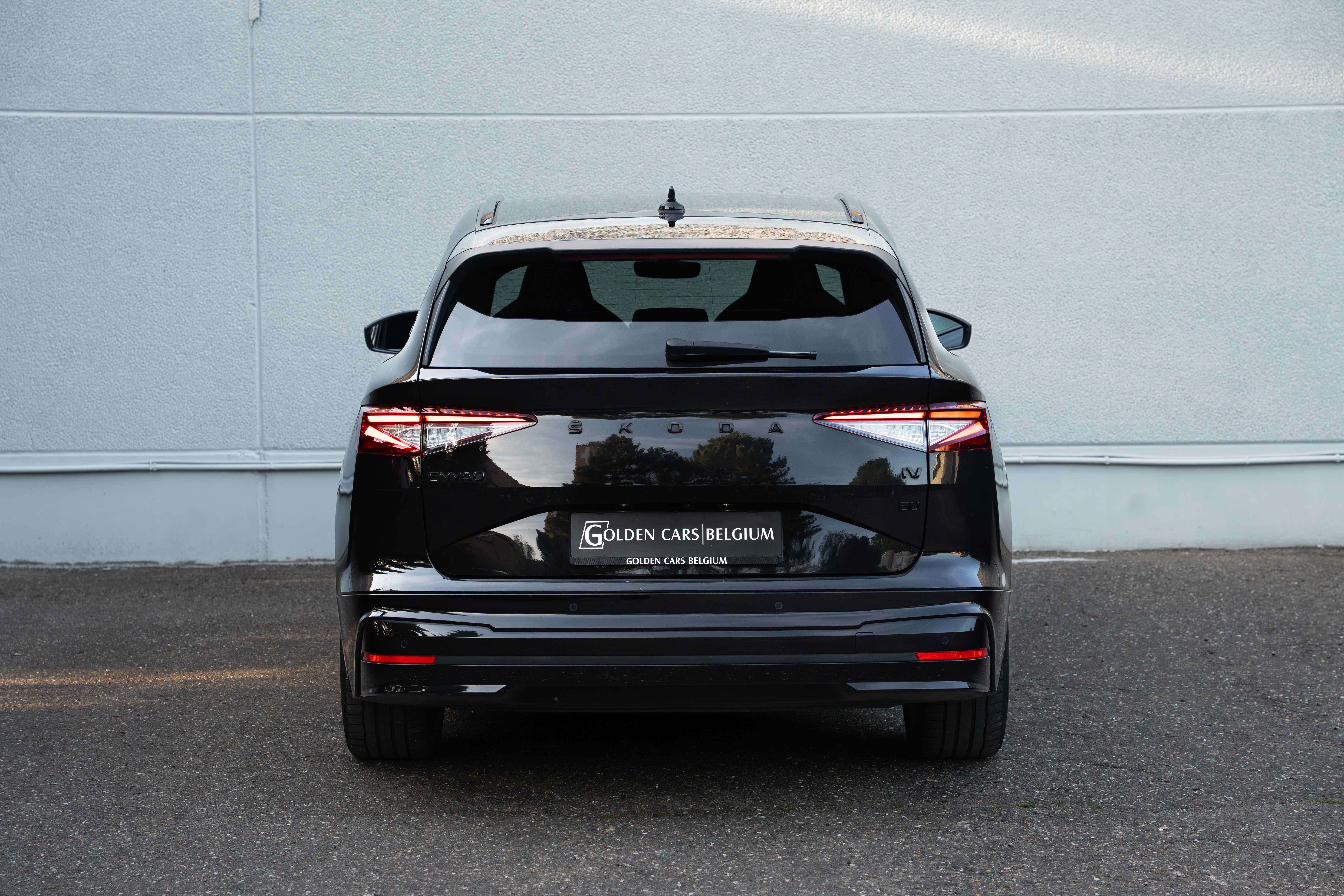 Skoda Enyaq iV60 SPORTLINE/MATRIX/21"/ACC/CAMERA/KEYLESS/CARPLAY/STUURVERW.
