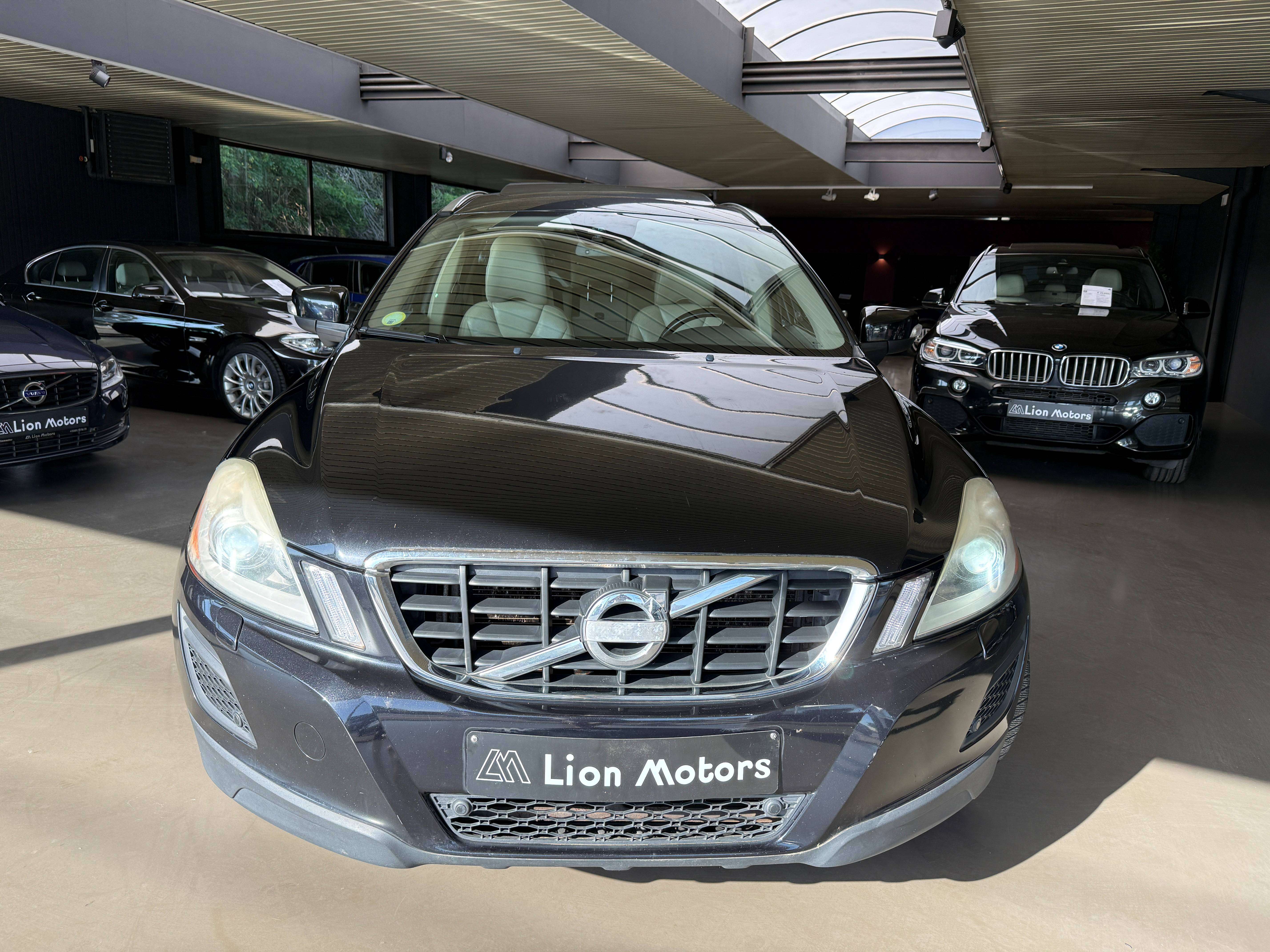 Volvo XC60 2.4 D5 AWD Summum Geartronic*Leder*Panodak*Navi* 215 pk* Trekhaak*FULL