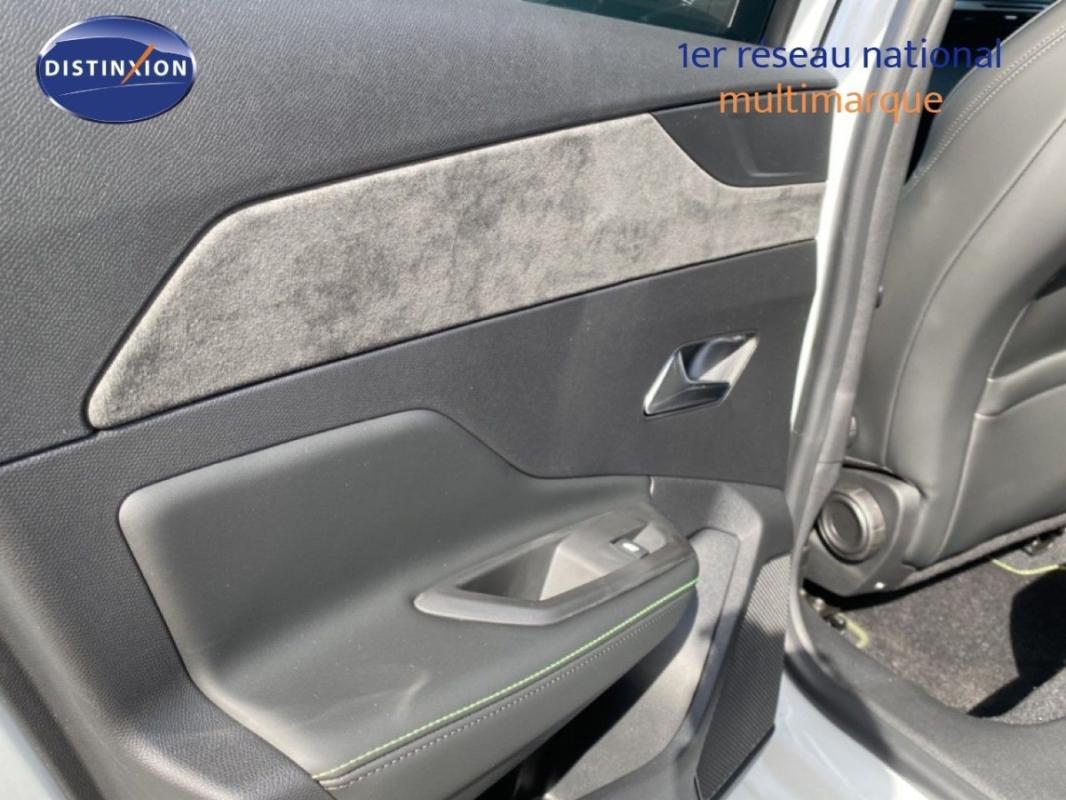 Peugeot 308 HYBRID 145CH E-DCS6 GT