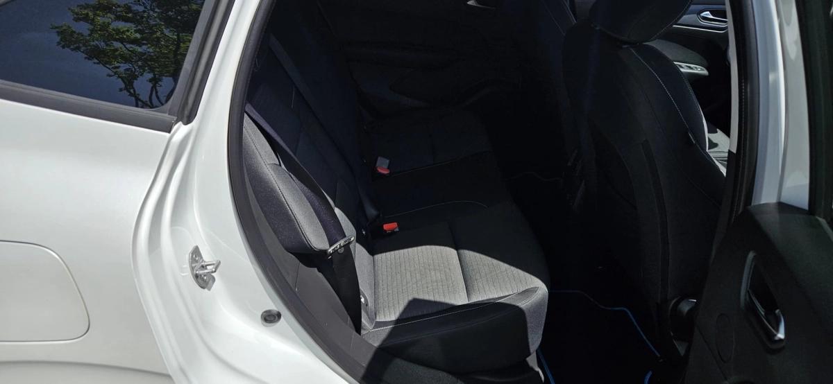 Renault Arkana 1.3 TCE 140 BUSINESS EDC BVA 12491 Hors Taxes 1ére main