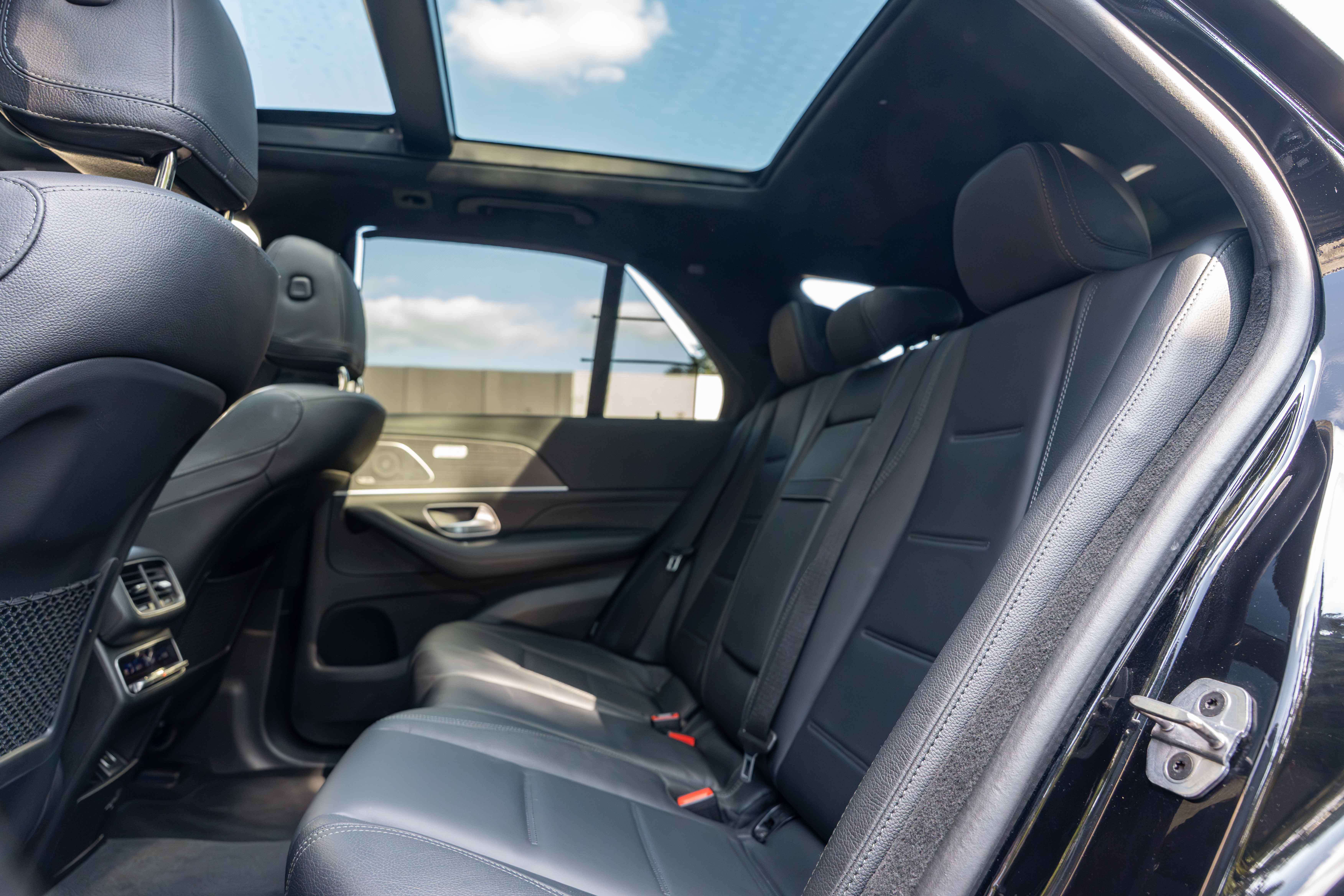 Mercedes-Benz GLE 350 e 4M AMG/PANO/LED/AIRMATIC/360°/22"/AMBIENTE/CARPLAY/TREKHAAK