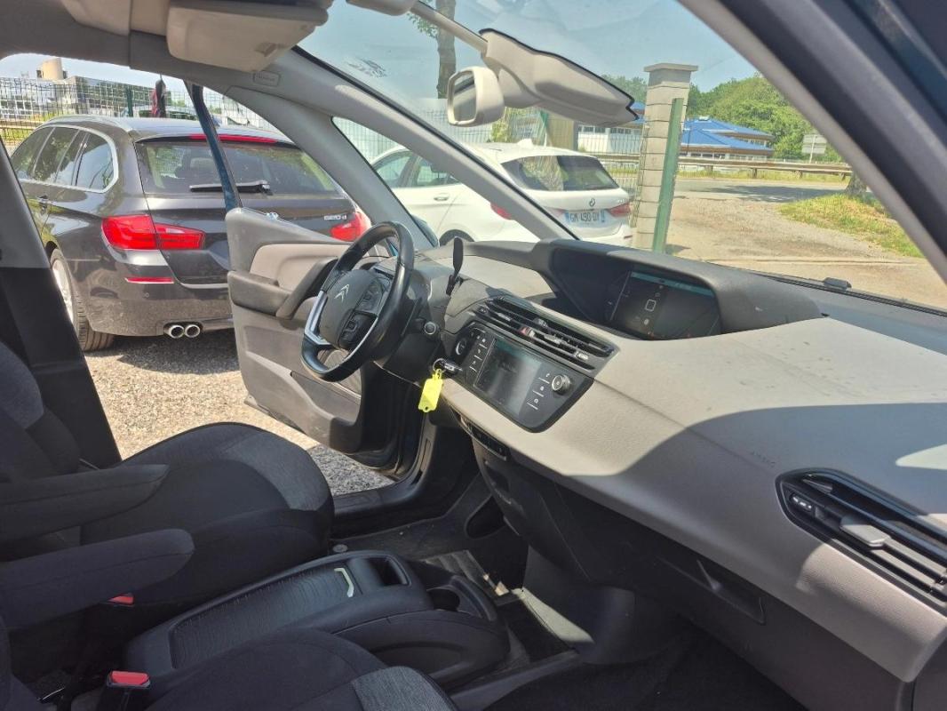 Citroen C4 1.5 BLUEHDI 130 BUSINESS + EAT8 10825 Hors Taxes 1ère main