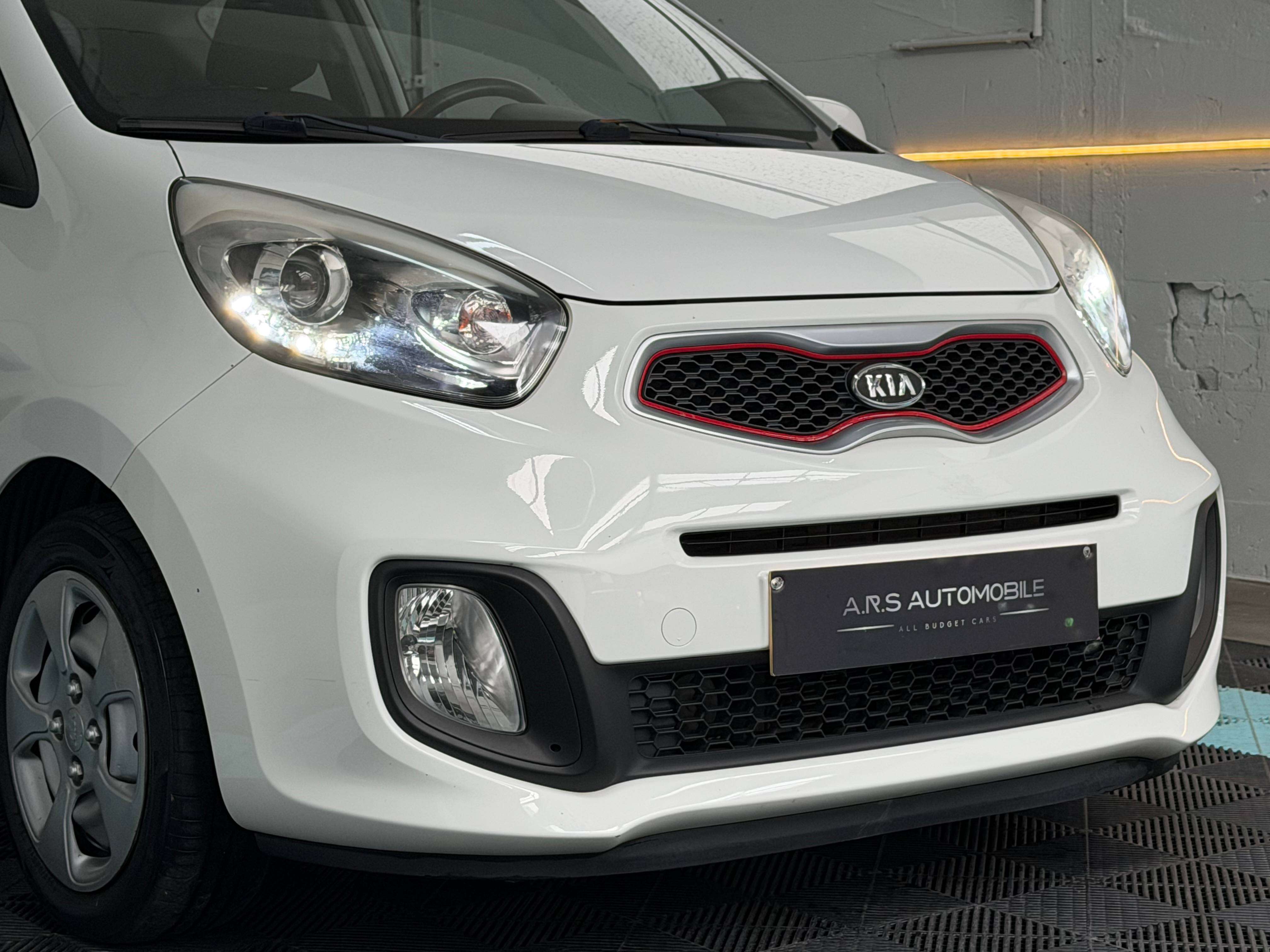 Kia Picanto 1.0i Toit ouvrant - Led - Garantie 12mois