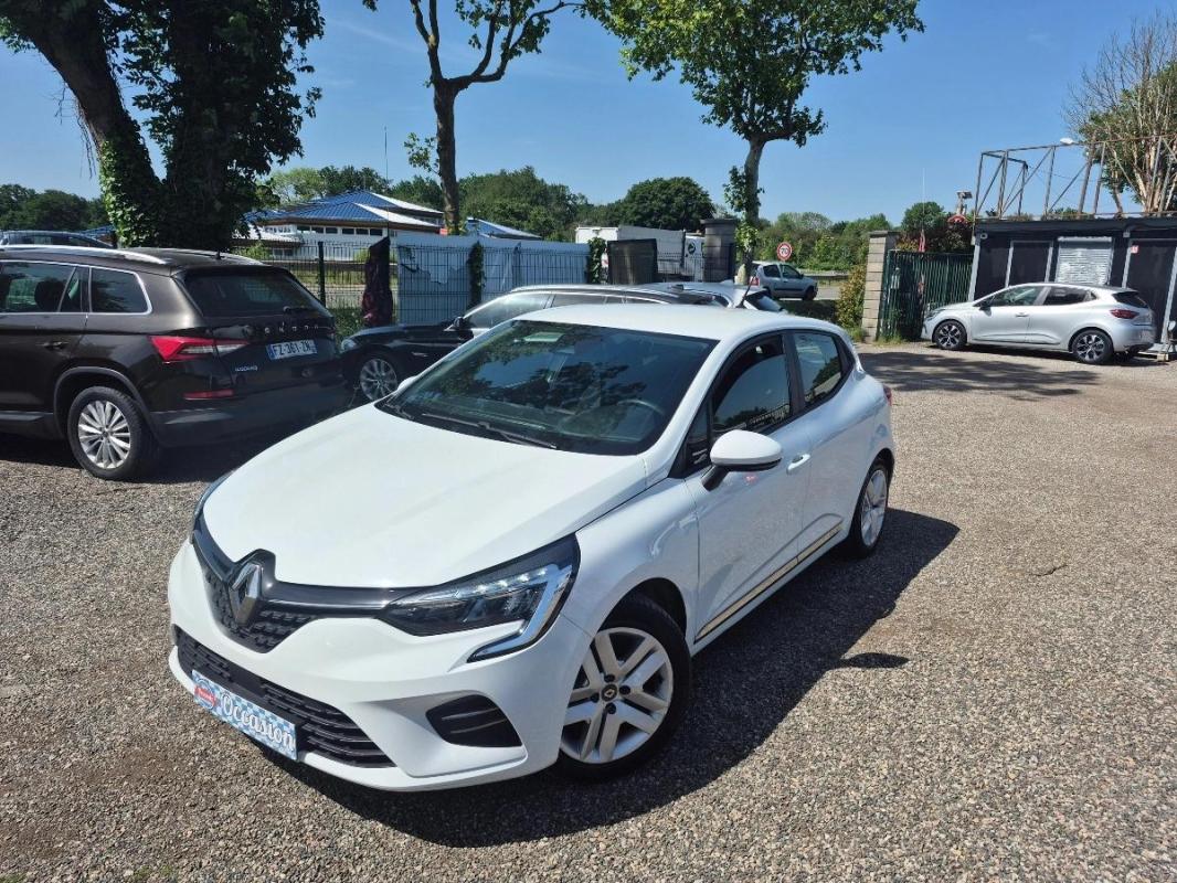 Renault Clio 1.6 E-TECH 140cv 90 HYBRID BUSINESS Sociétés 2 PL 9158 Hors Taxes