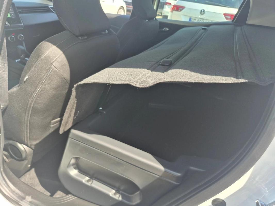 Renault Clio 1.6 E-TECH 140cv 90 HYBRID BUSINESS Sociétés 2 PL 9158 Hors Taxes