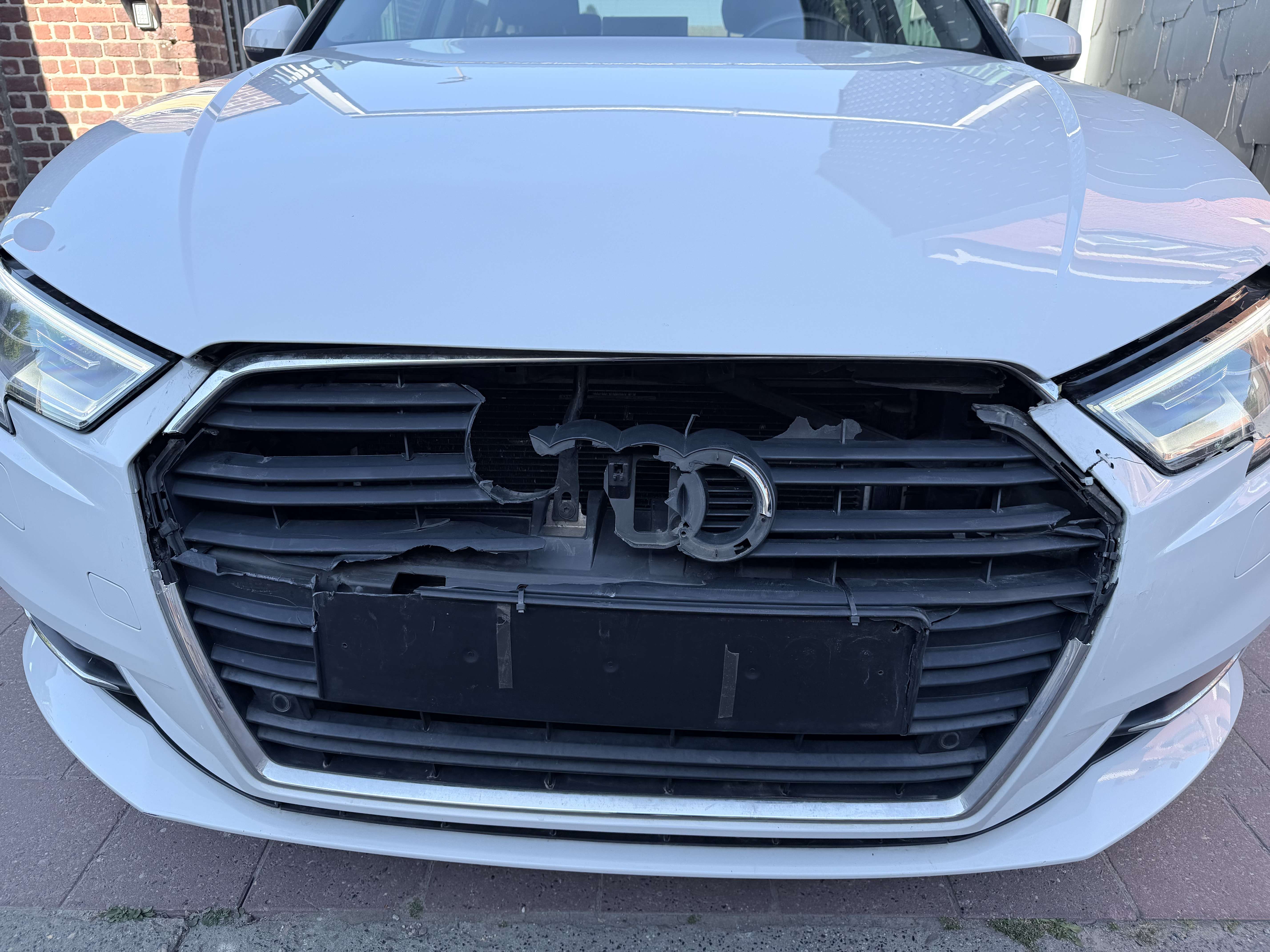 Audi A3 Sportback1.0 TFSI Design | Navi | Cruise Control | Alcantara
