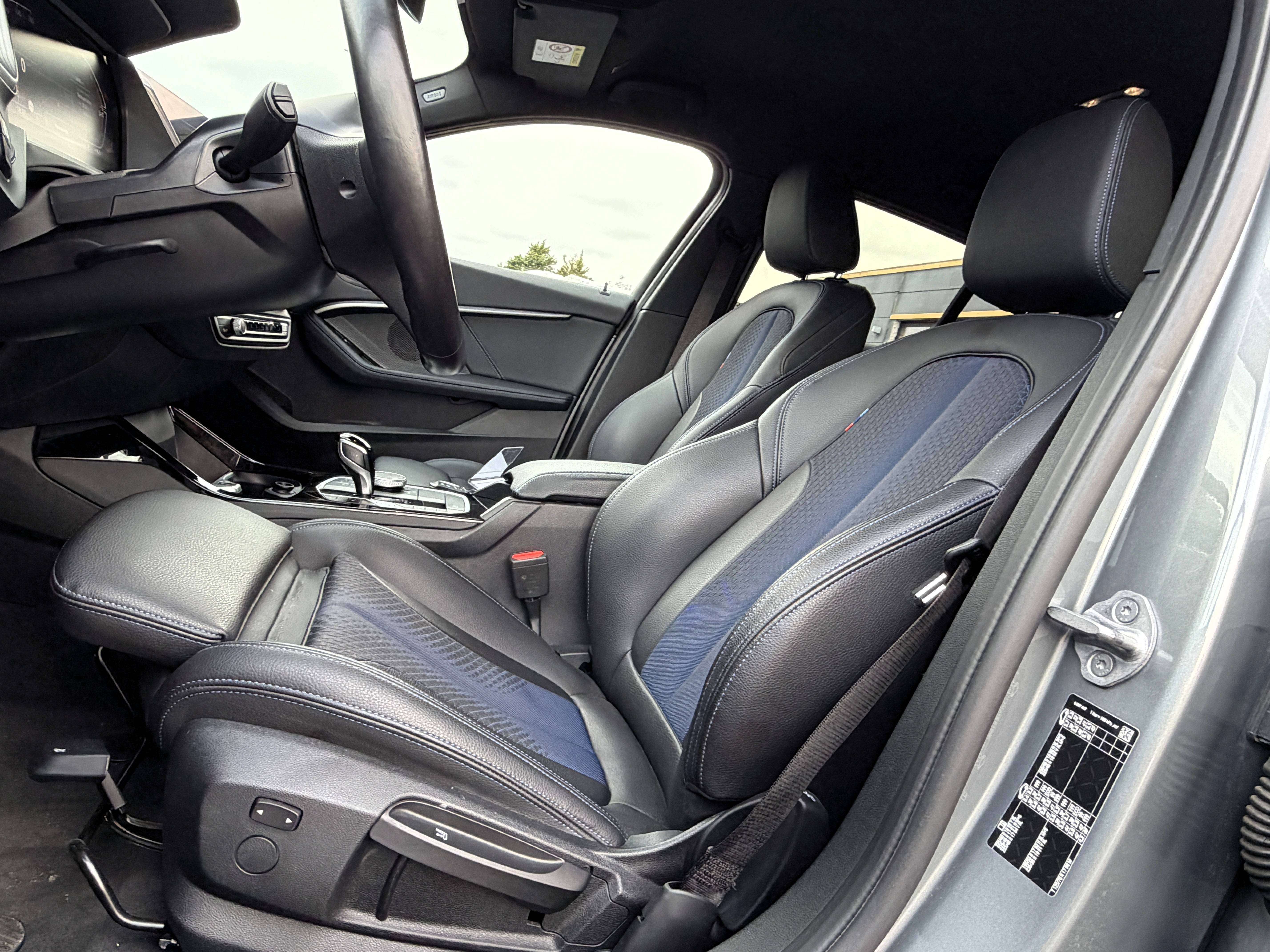 BMW 116 iA PackSPORT M  Shadow Line/FULL LED/NAVI/CARPLAY/HISTO COMPLET BMW/GARANTIE