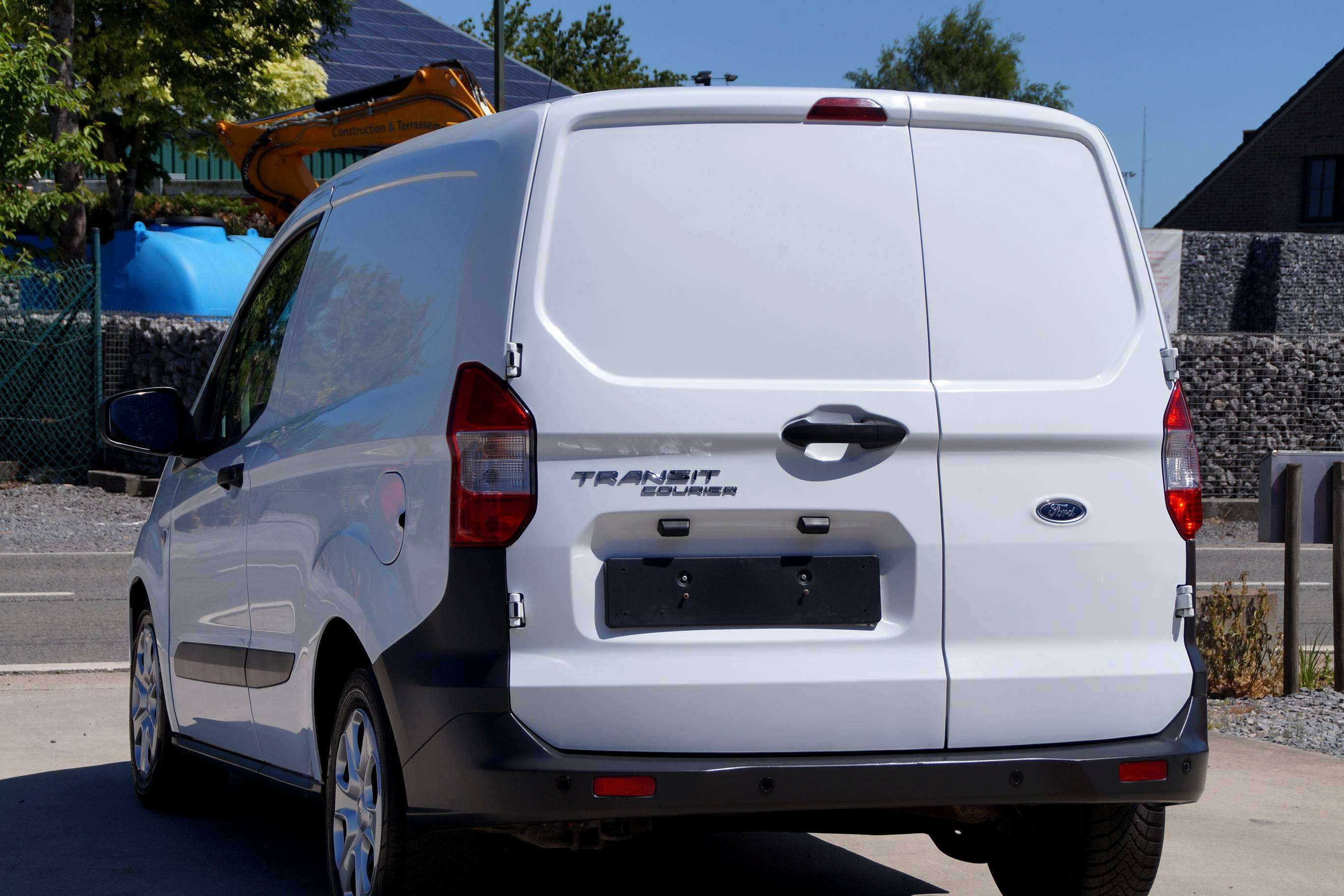 Ford Transit Courier 1.5 TDCi _Airco _GPS _Utilitaire _Garantie✅