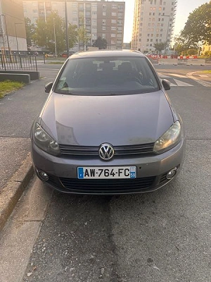 Volkswagen Golf VII 1.6 TDI 105
