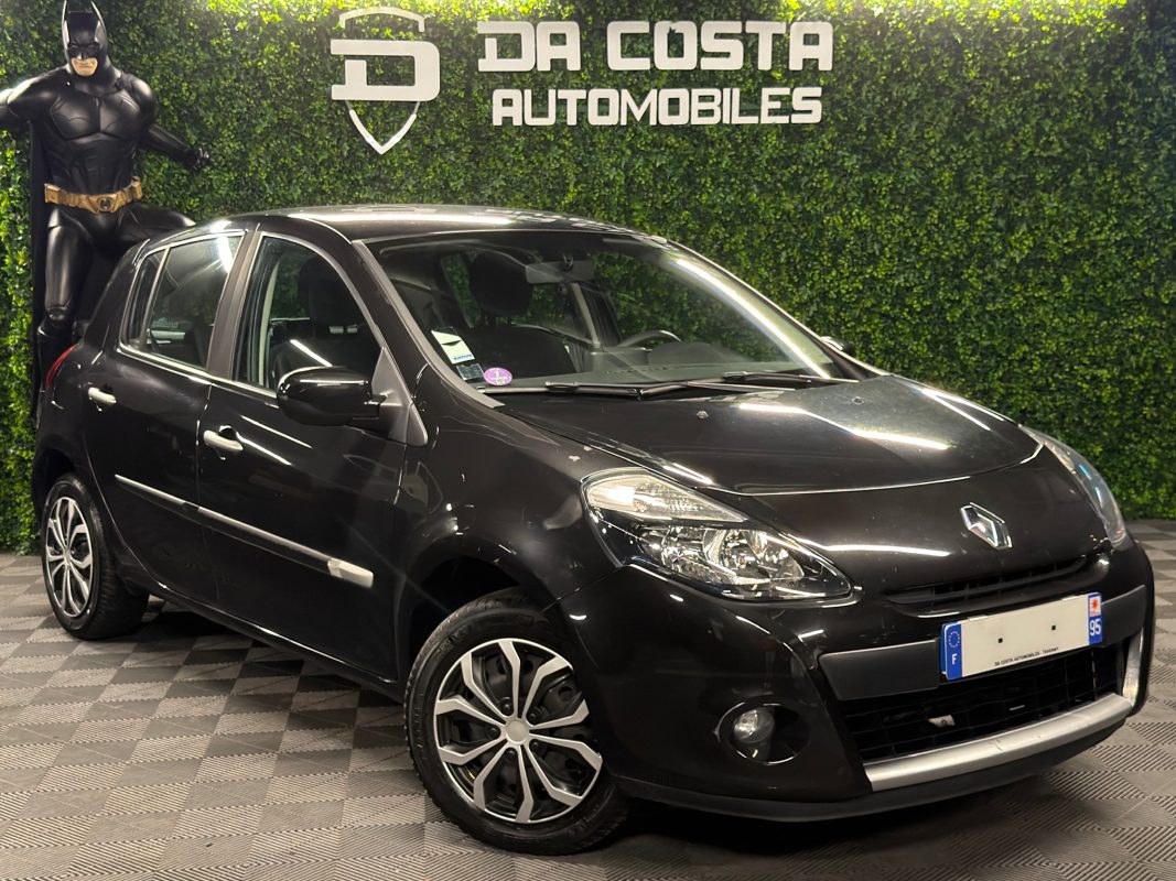 Renault Clio 3 III PHASE 2 1.2 75 Cv 5 Pts 1ERE MAIN ECRAN GPS BLUETOOTH CRIT AIR 1 - GARANTIE AN