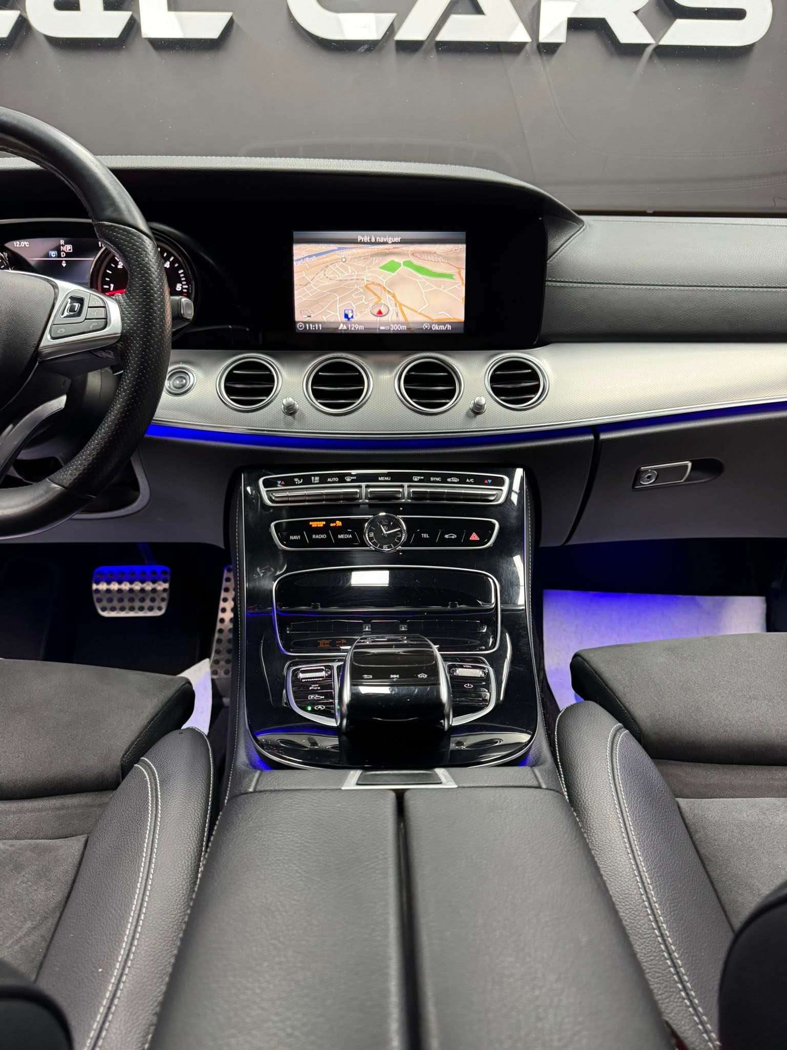 Mercedes-Benz E 200 E 200 d Pack AMG **12 mois de garantie**