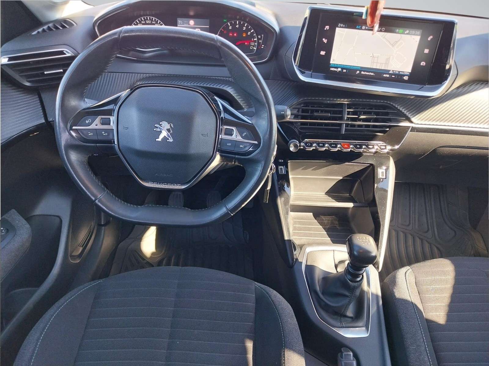 Peugeot 208 /GPS/CAMERA/CLIM/CARPLAY/GARANTIE/