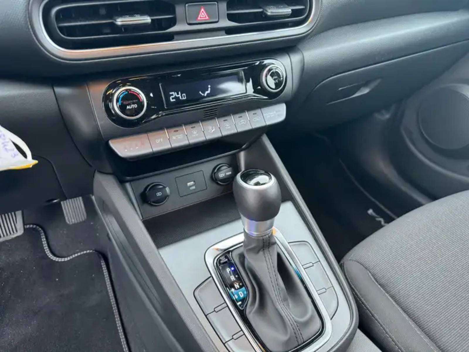 Hyundai KONA 1.6 T-GDi DCT // HYBRIDE // ETAT NEUVE // CAMERA /