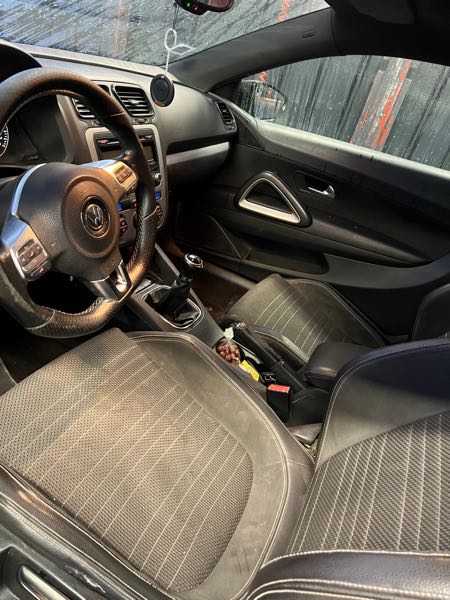 Volkswagen Scirocco 2.0 tdi full option