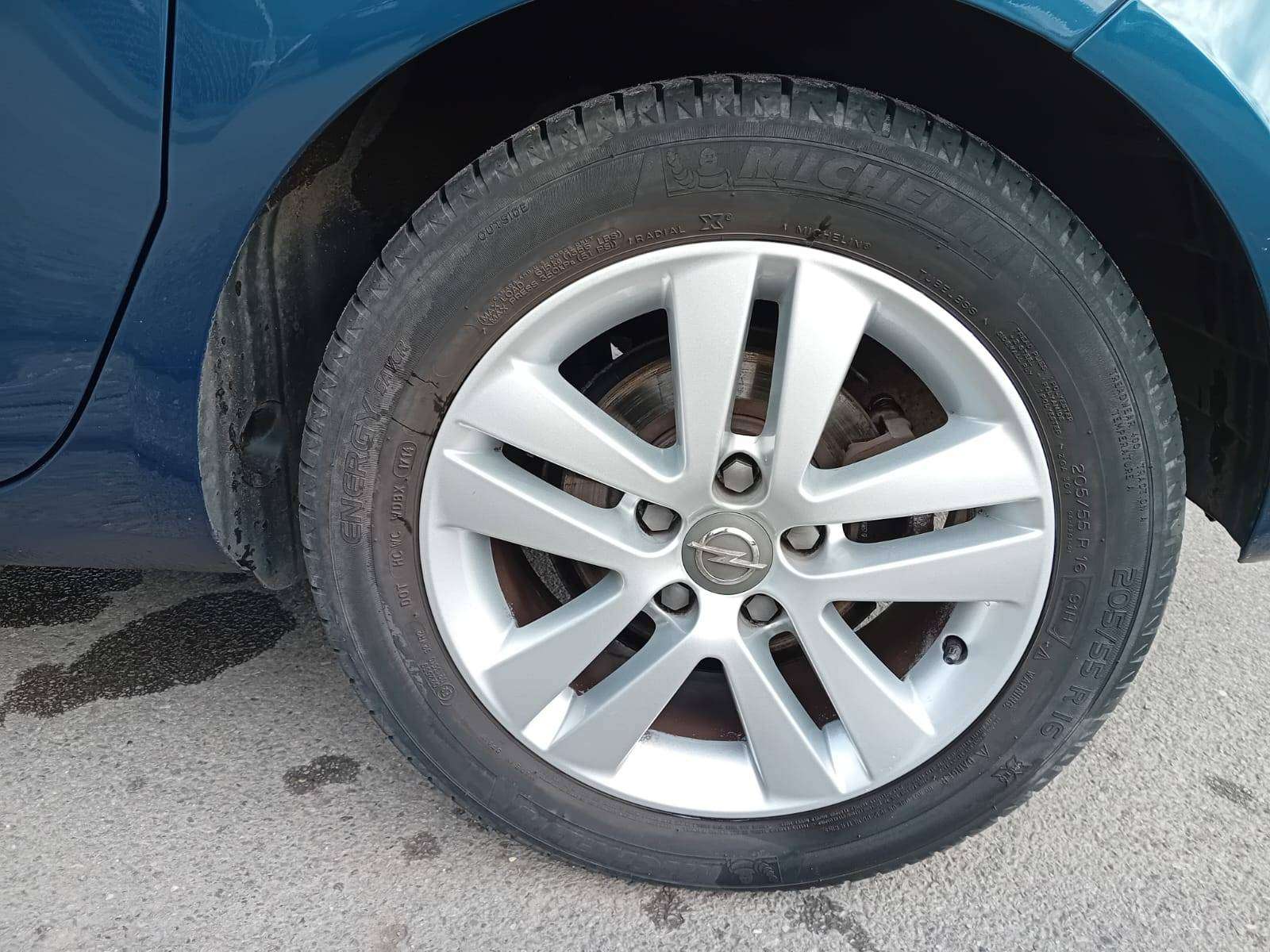 Opel Meriva Meriva 1.4i - 1 JR GARANTIE