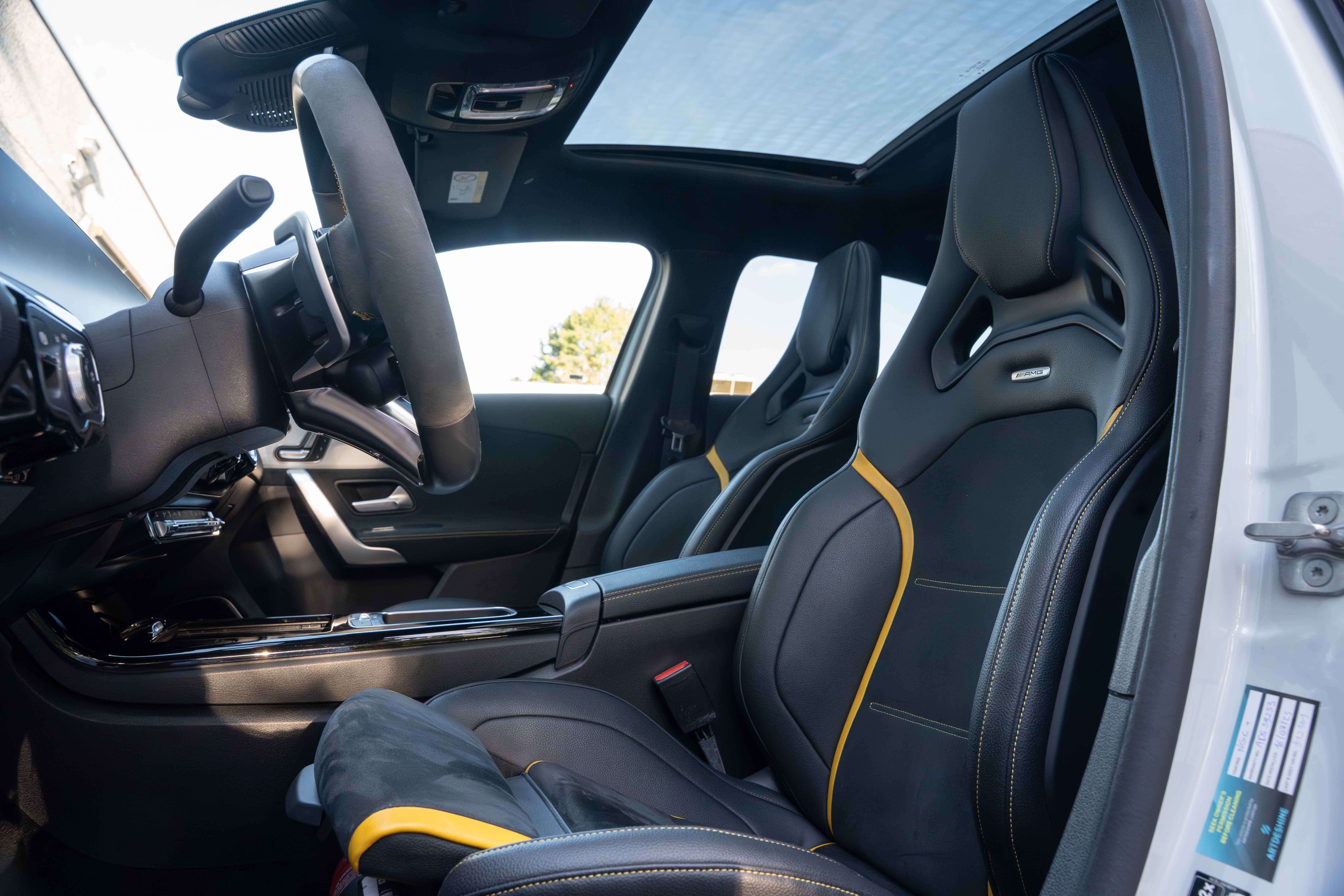 Mercedes-Benz A 45 AMG S 4M+ MULTIBEAM/FACELIFT/PANO/BURMESTER/19"/HUD/360°/MEMORY/AMBIENTE/KEYLESS