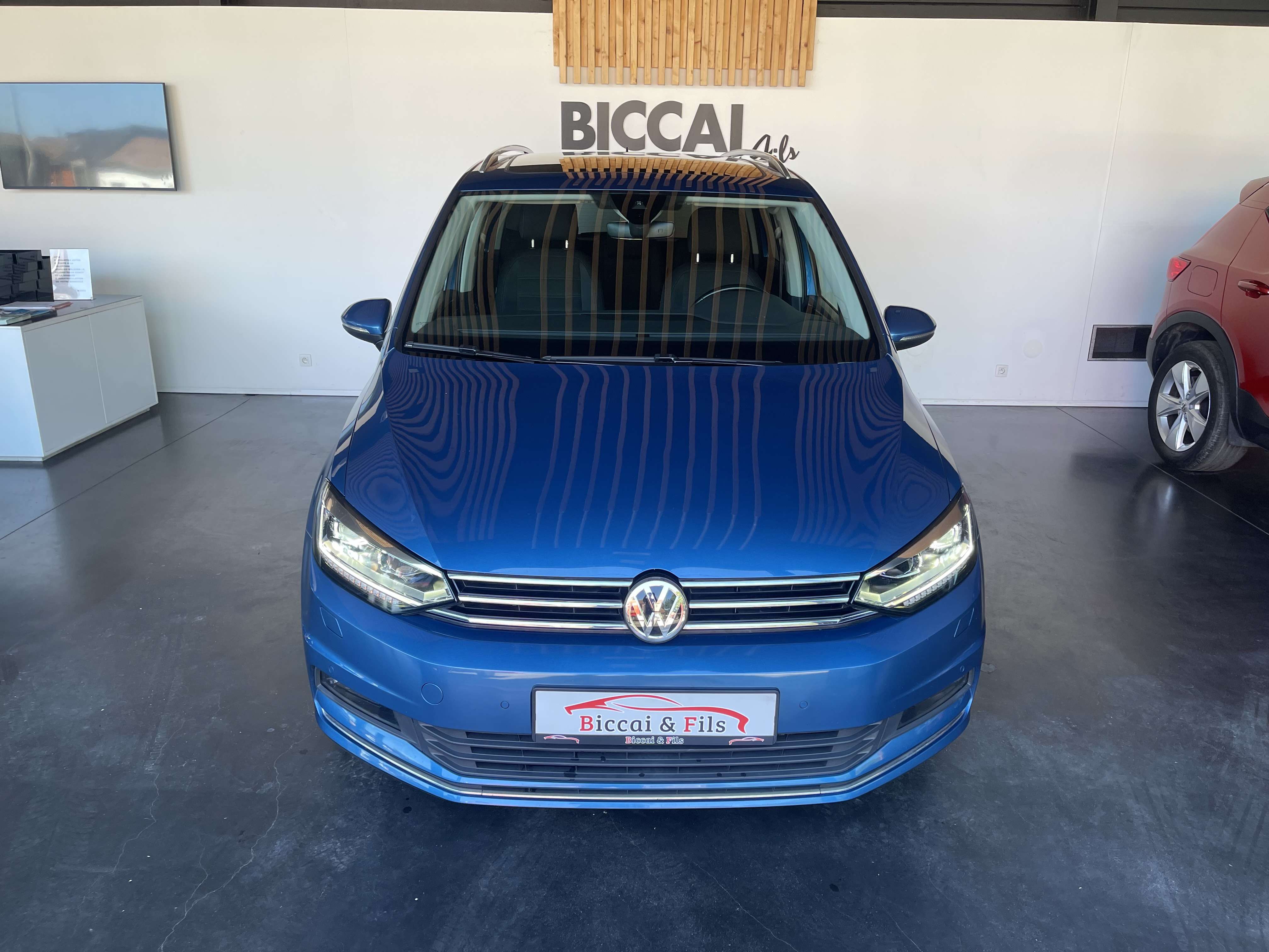 Volkswagen Touran 7 PLACES /TOIT OUVRANT / CAMERA / SIEGES CHAUFF /