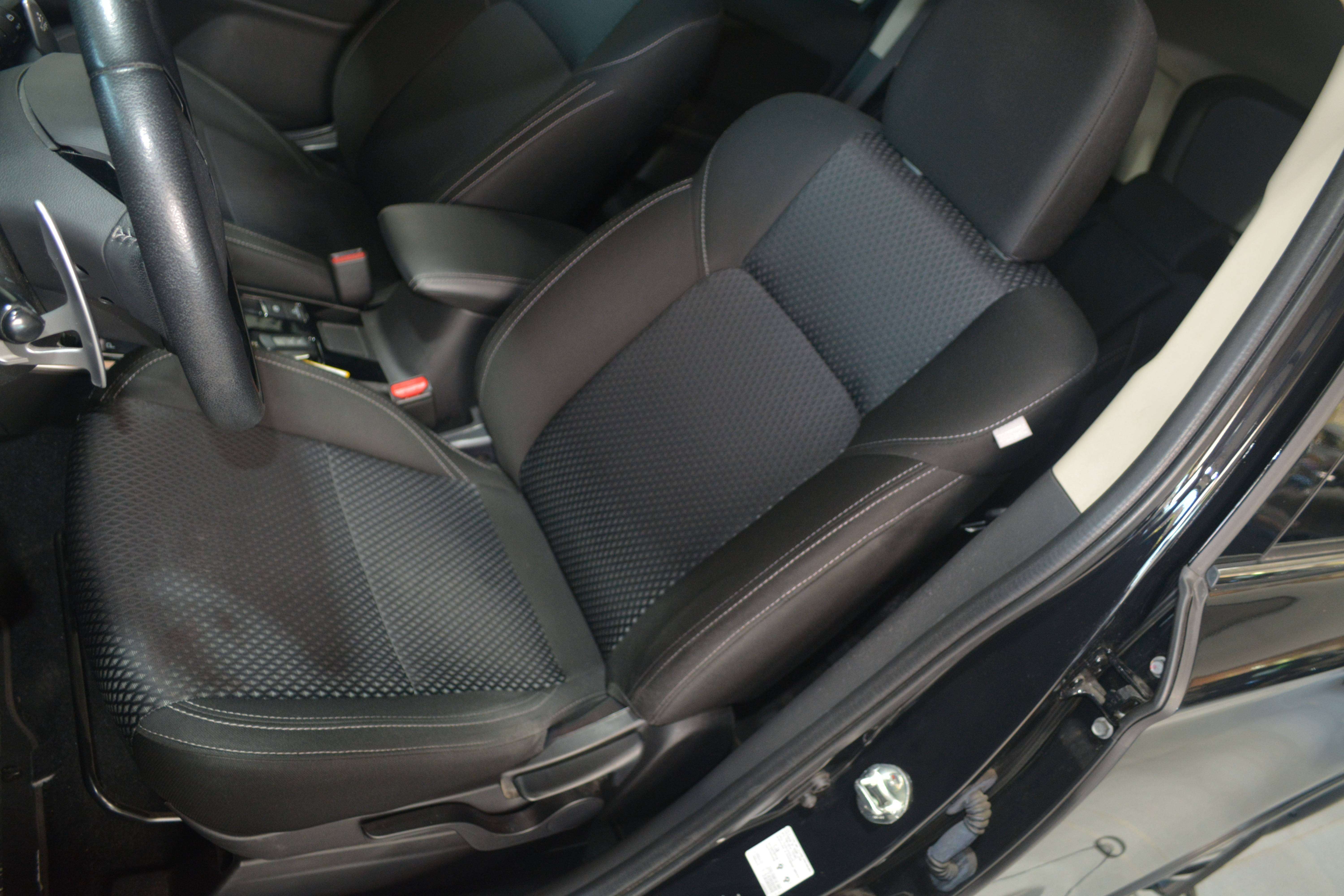 Mitsubishi Outlander Outlander 2.0i 2WD Diamond Edition 7S CVT AUTOMAAT / APPLE CAR-PLAY