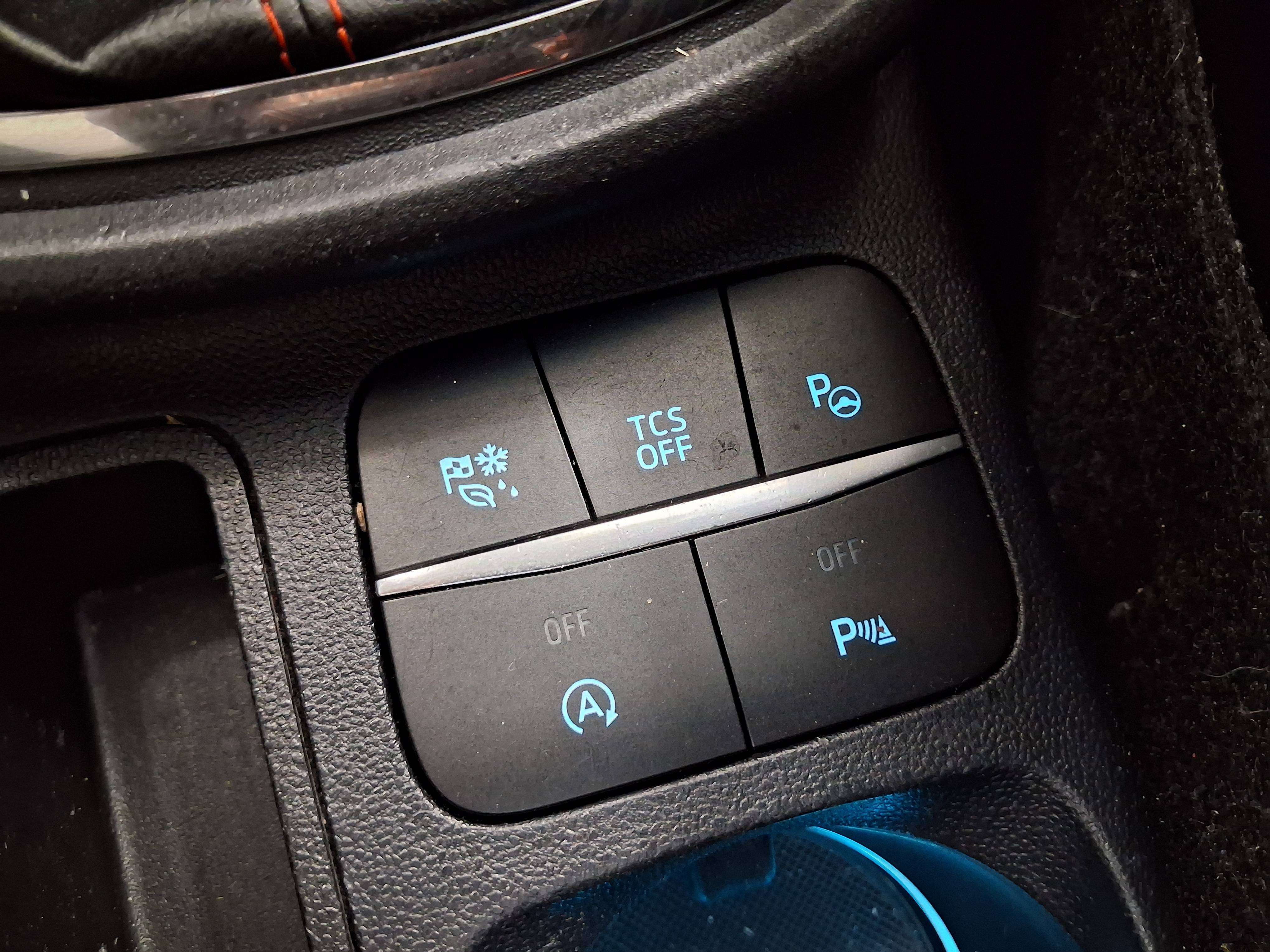 Ford Puma ST LINE / JANTES/GPS/CAMERA/CARPLAY/TO+PANO/GARANTIE