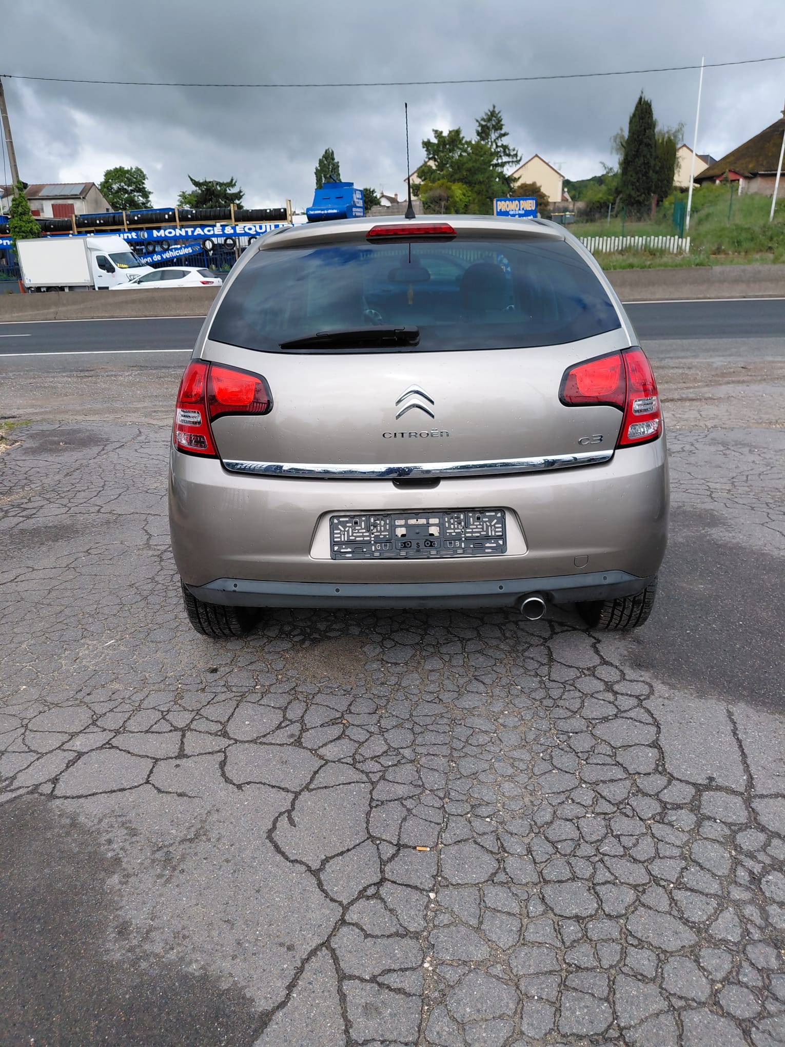 Citroen C3 (2) 1.4 16V 90 EXCLUSIVE
