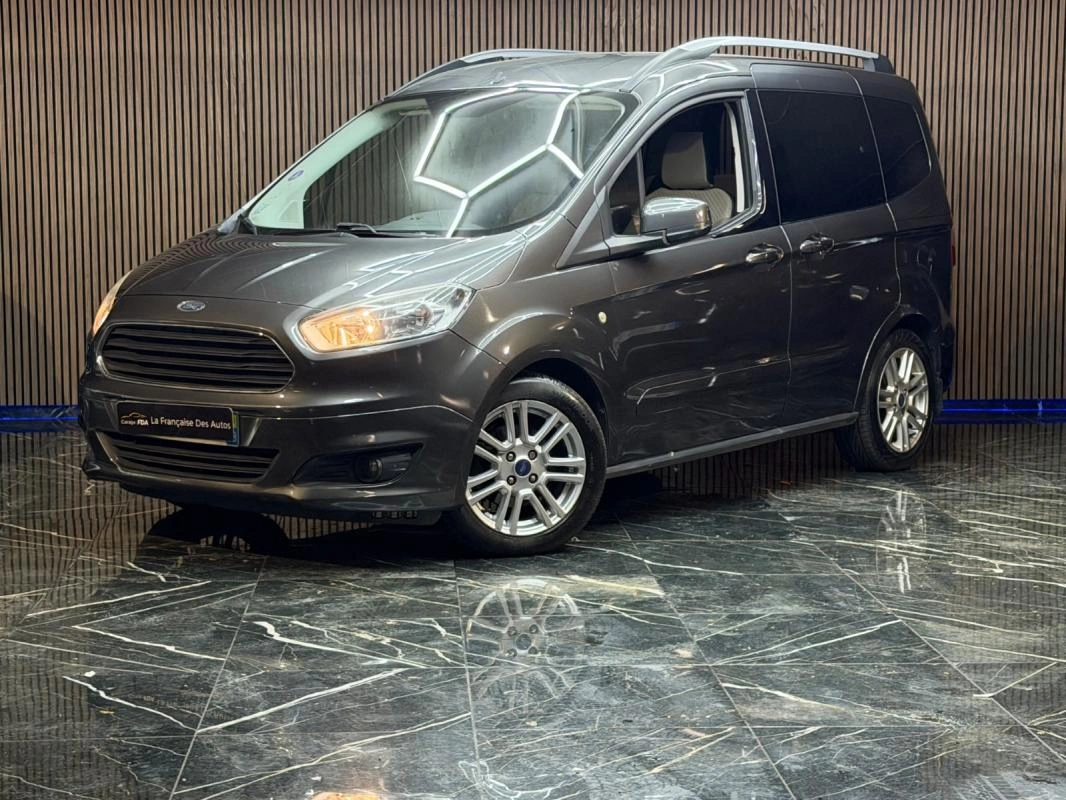 Ford Tourneo COURIER 1.0 EcoBoost 100 Titanium