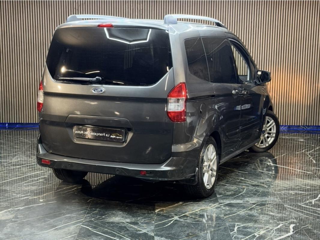 Ford Tourneo COURIER 1.0 EcoBoost 100 Titanium