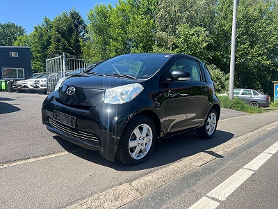 Toyota iQ 1.0i VVT-i Sol Clime 1er propriétaire 12 mois de garantie CRÉDIT 100%