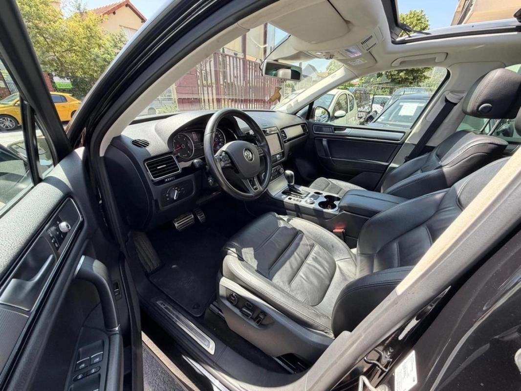 Volkswagen Touareg 3.0 TDI 260 BLUEMOTION R-LINE 4MOTION TIPTRONIC BVA