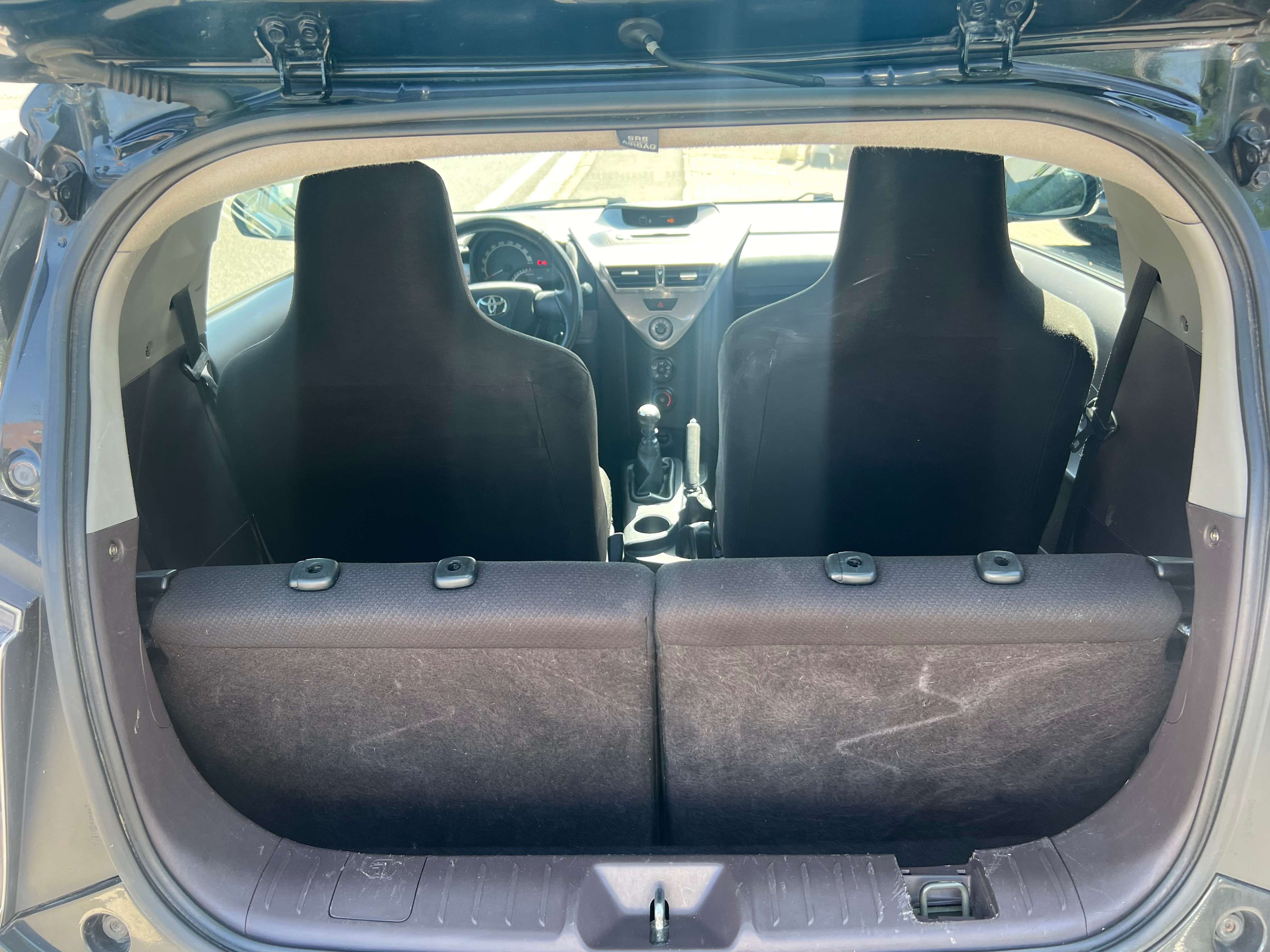 Toyota iQ 1.0i VVT-i Sol Clime 1er propriétaire 12 mois de garantie CRÉDIT 100%