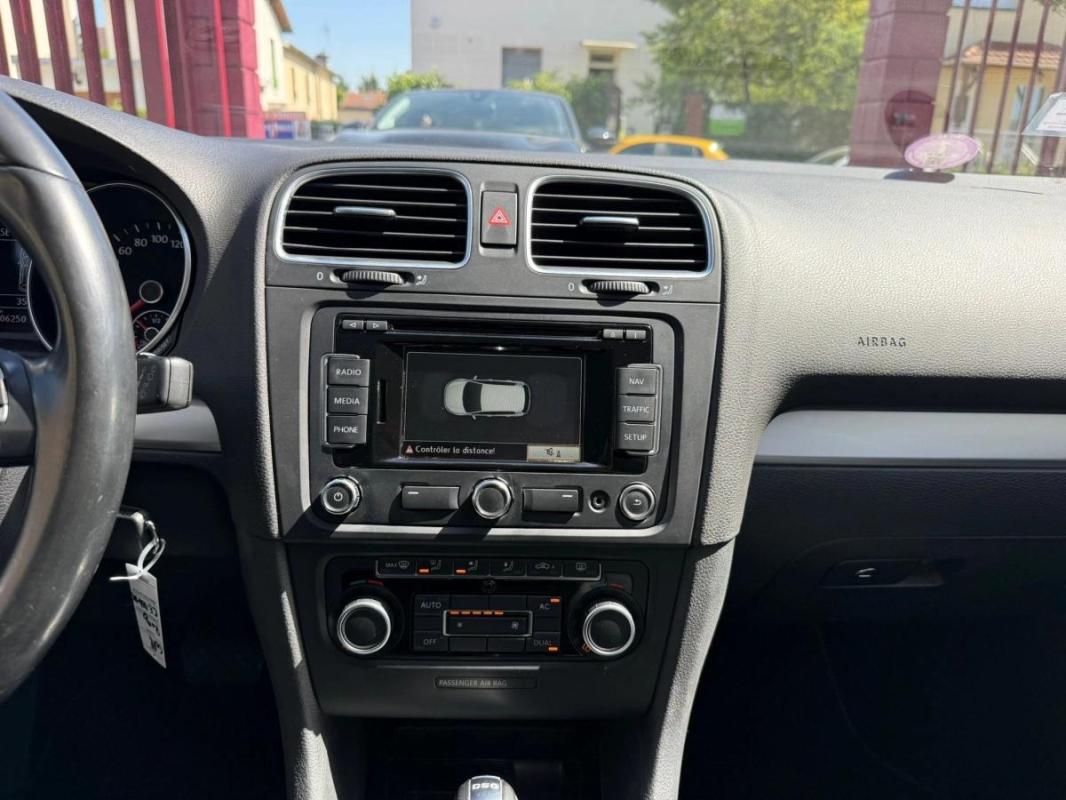 Volkswagen Golf VI 1.4 TSI 120 CARAT DSG BVA
