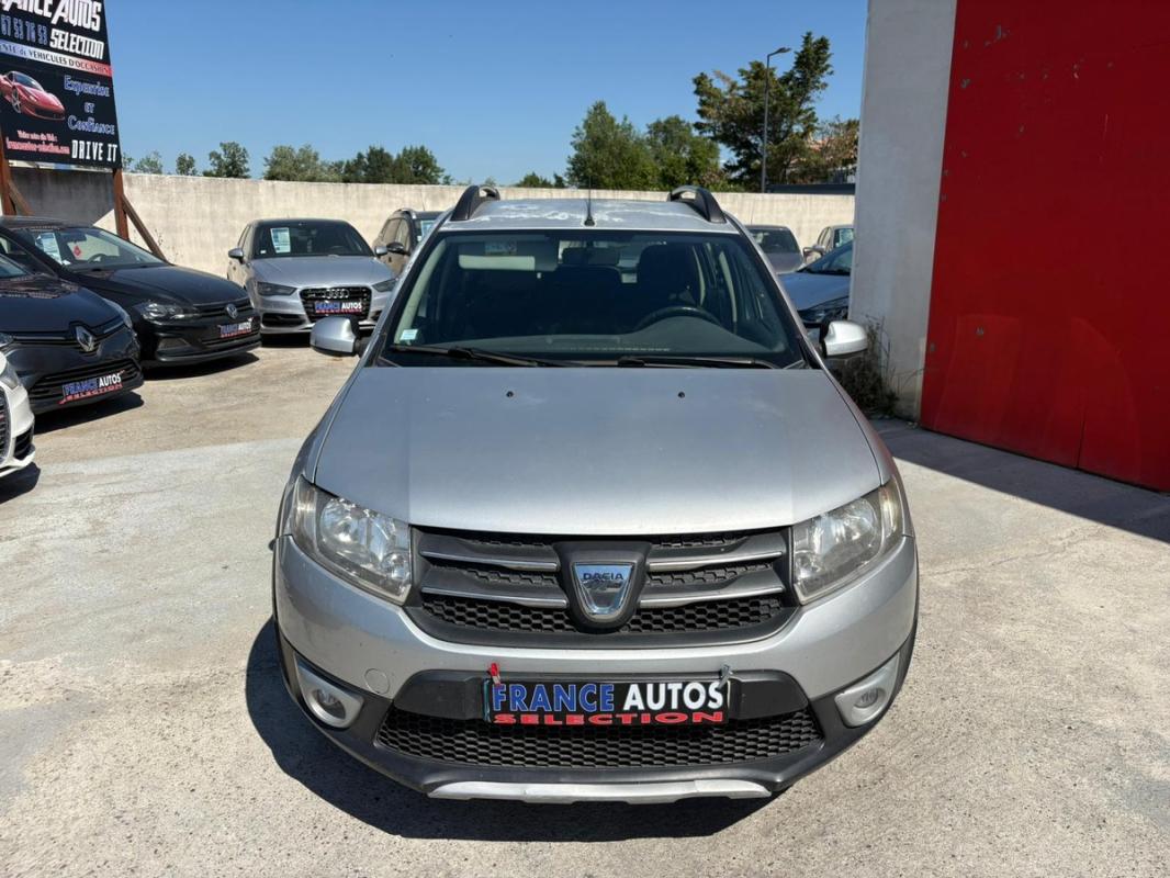 Dacia Sandero Stepway 1.5 BLUE DCI 90CH - DIESEL | ENTIÈREMENT RÉVISÉE ET GARANTIE 12 MOIS EN EUROPE