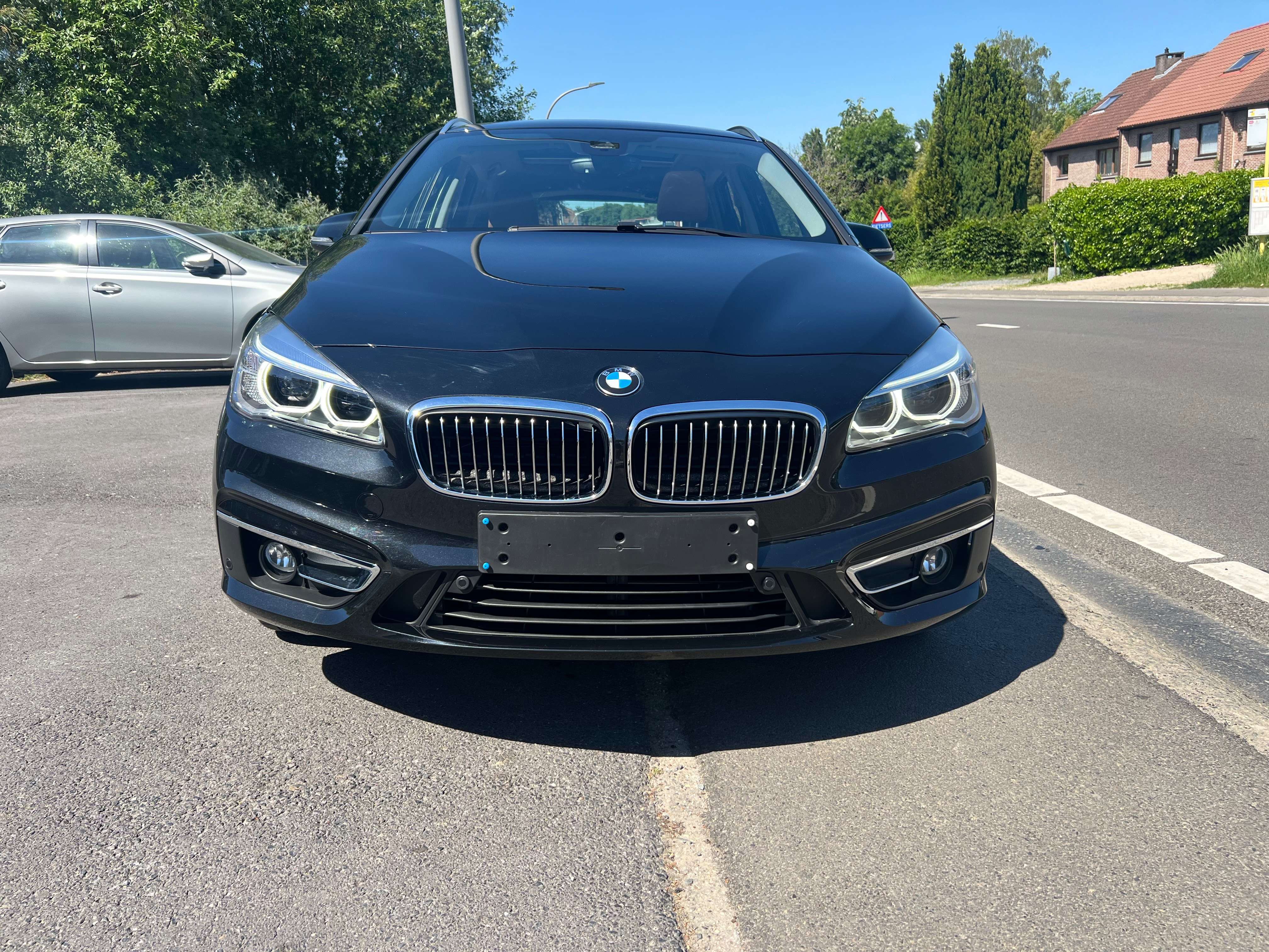 BMW 218 Active Tourer 218iA AUTOMATIQUE FULL OPTIONS CUIR GPS TOIT OUVRANT PANO 82.000Kms GARANTIE CRÉDIT 100%